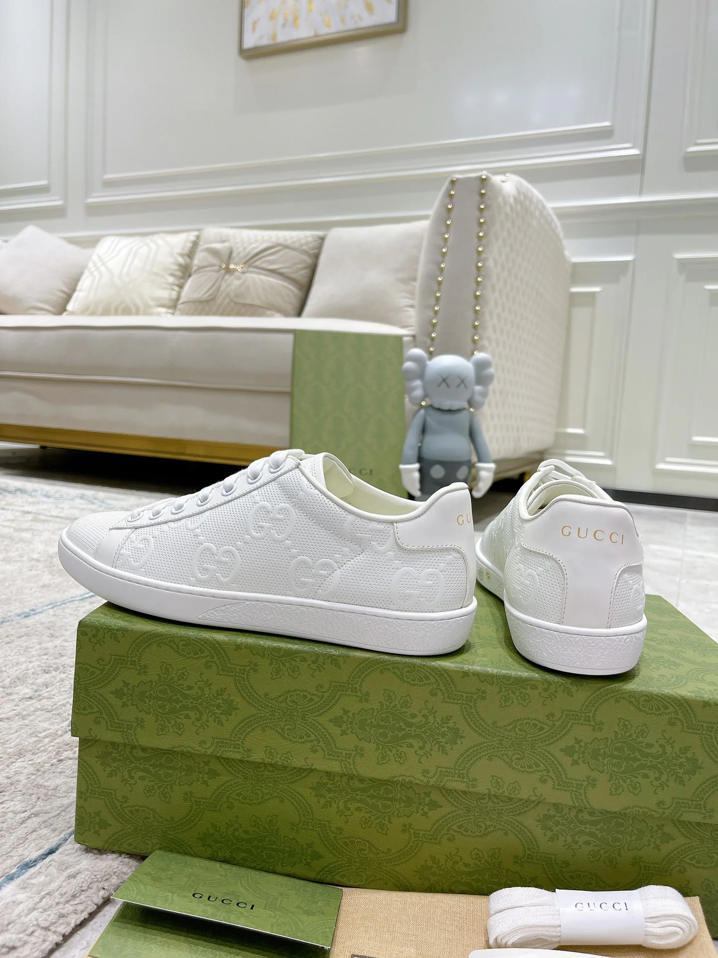Кроссовки Женские Gucci 17620422