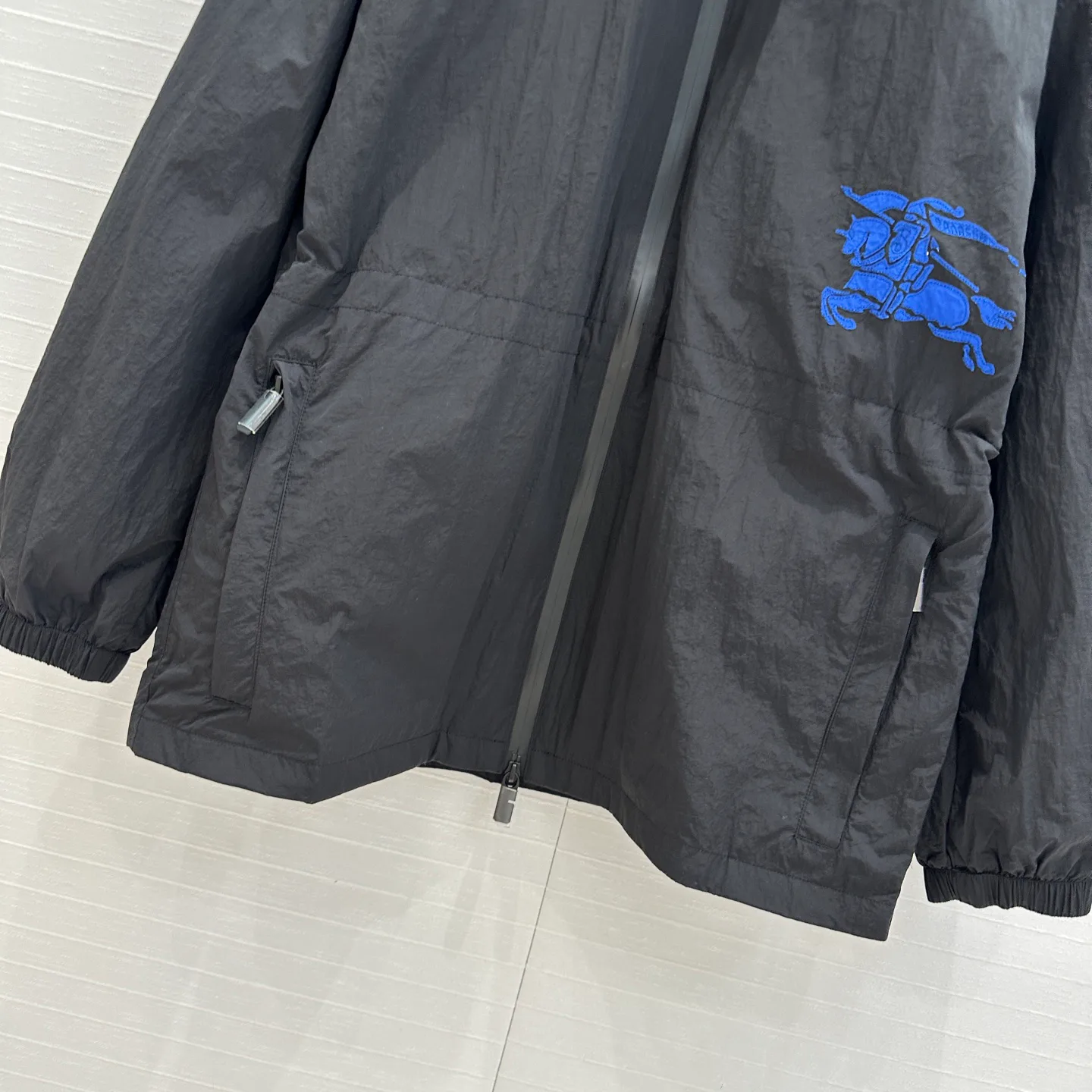 Куртки И Пуховики Женские Burberry 18832