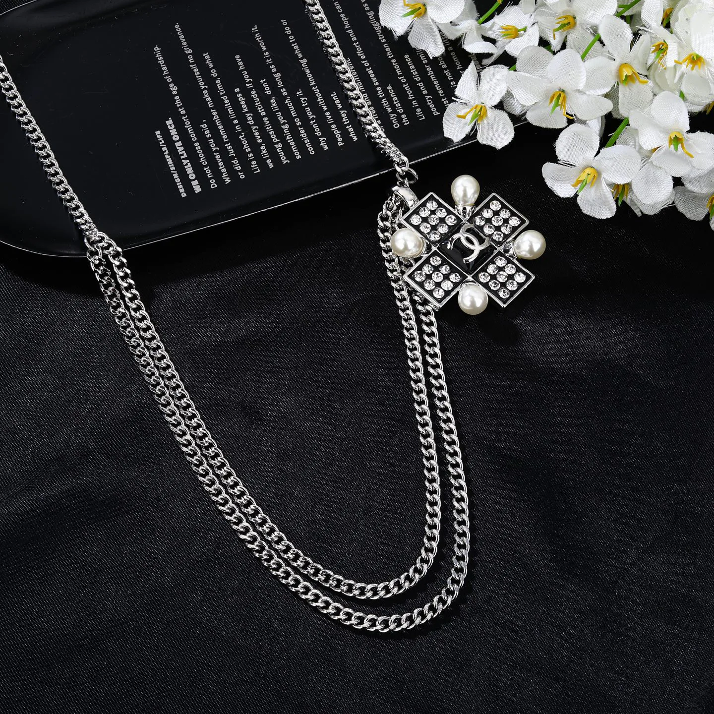 Бижутерия Chanel 17612925