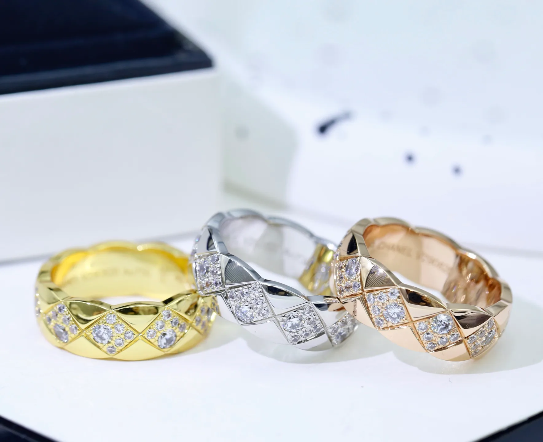 Бижутерия Chanel 11240627