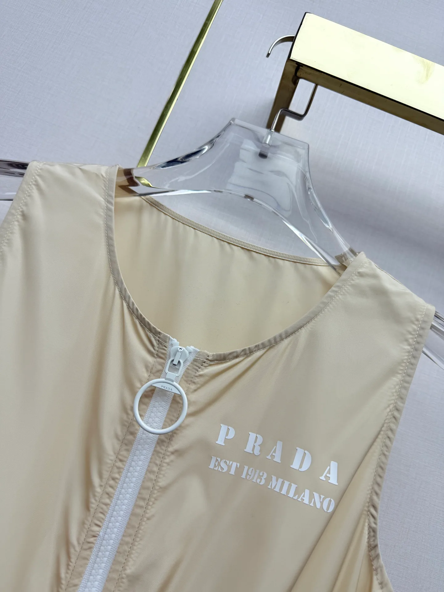 Платья Женские Prada 10443258
