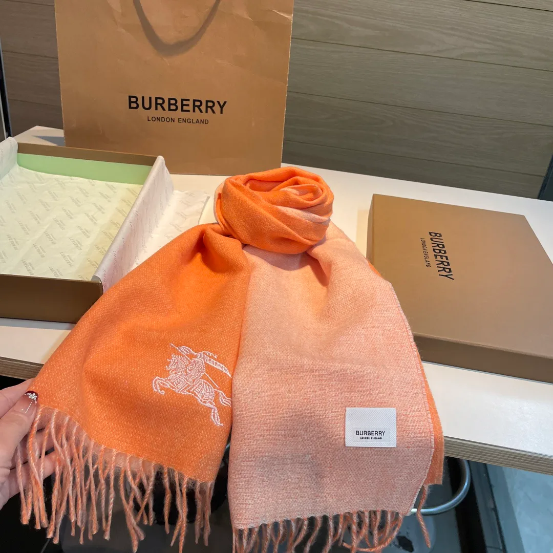 Шарфы Burberry 1303518