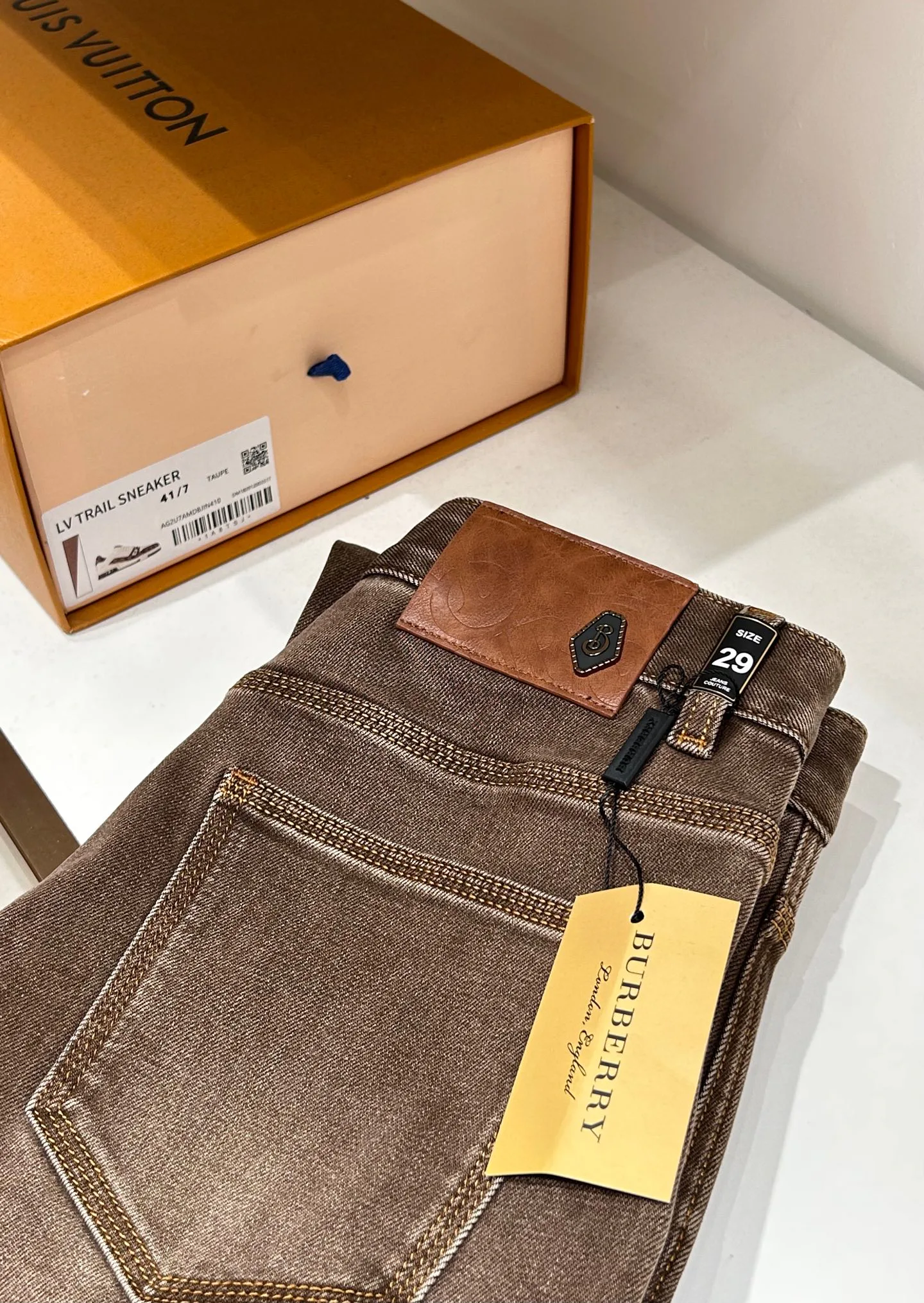 Джинсы Мужские Burberry 17993407