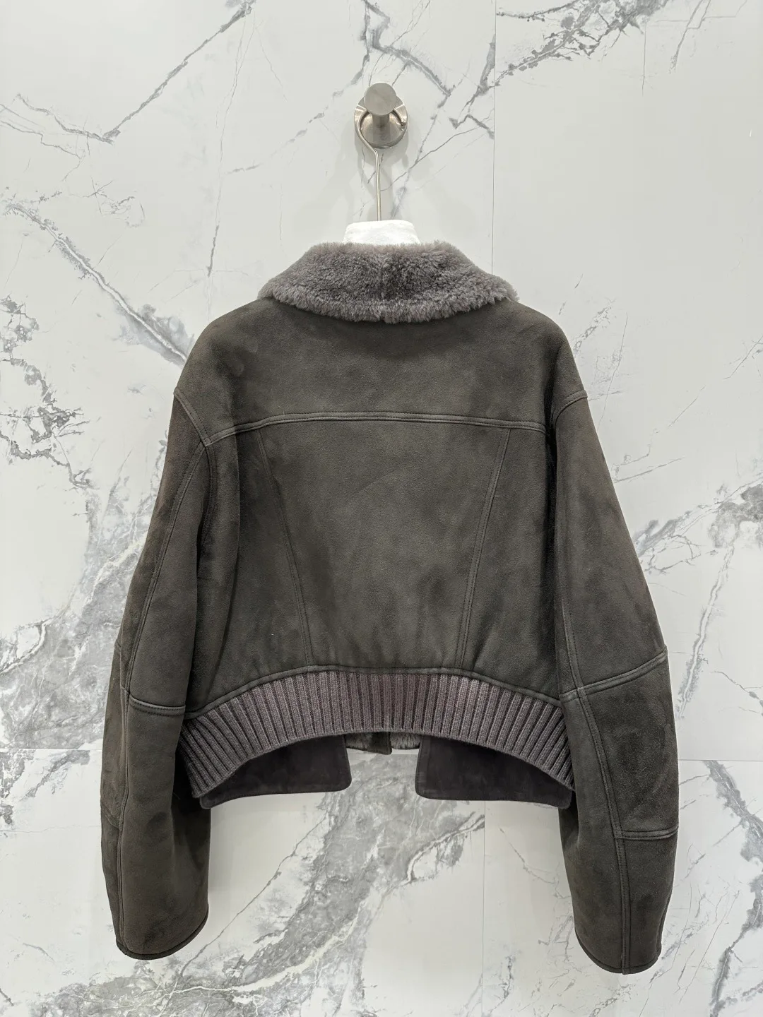 Кожаные Куртки И Дублёнки Женские Gucci 1635744