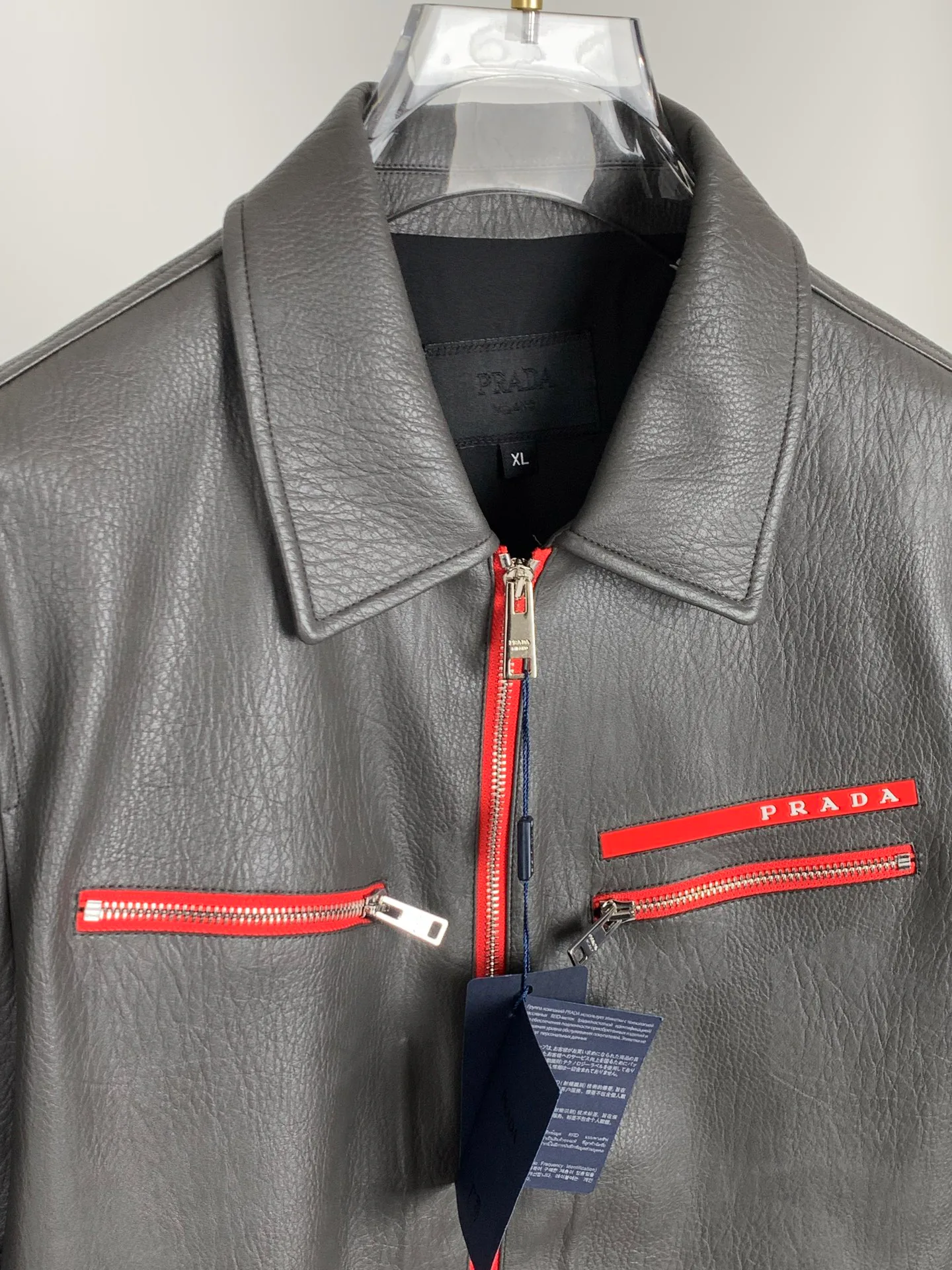 Кожаные Куртки И Дублёнки Мужские Prada 4314576