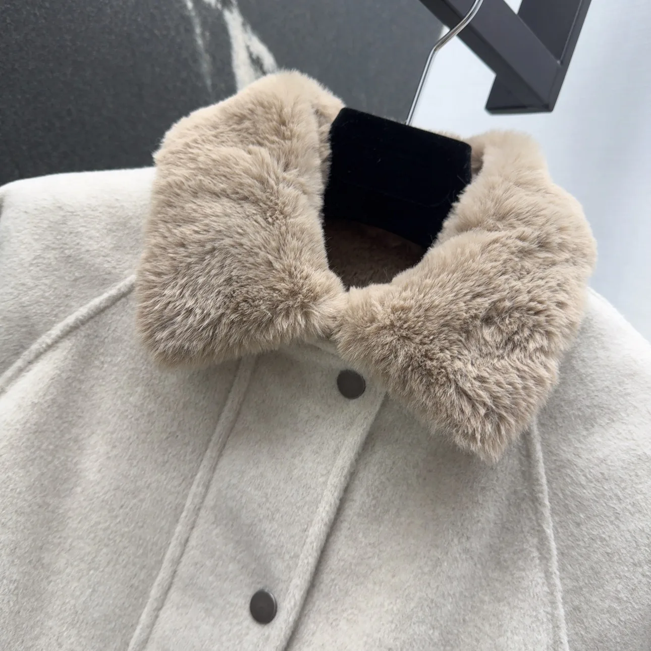 Куртки И Пуховики Женские Brunello Cucinelli 390702