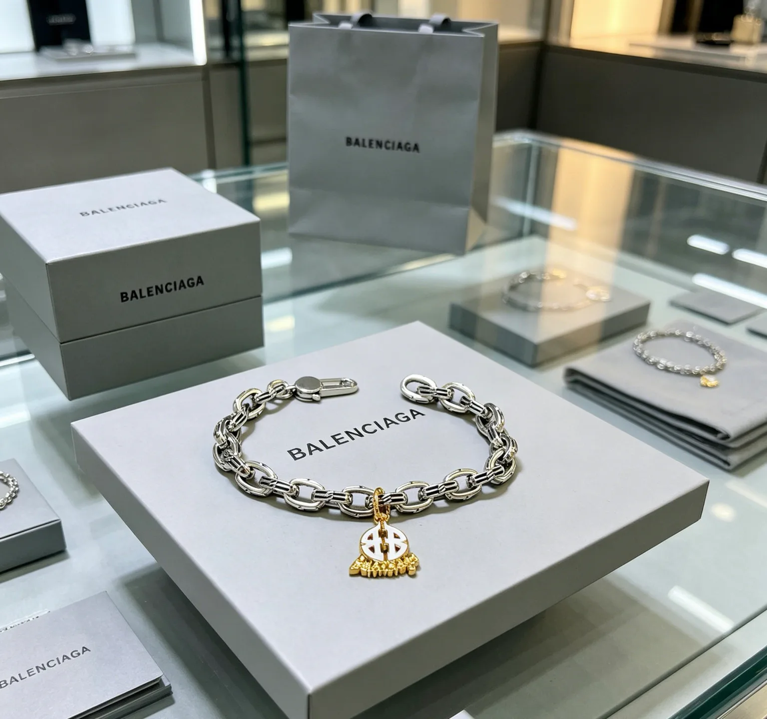Бижутерия Balenciaga 16927329