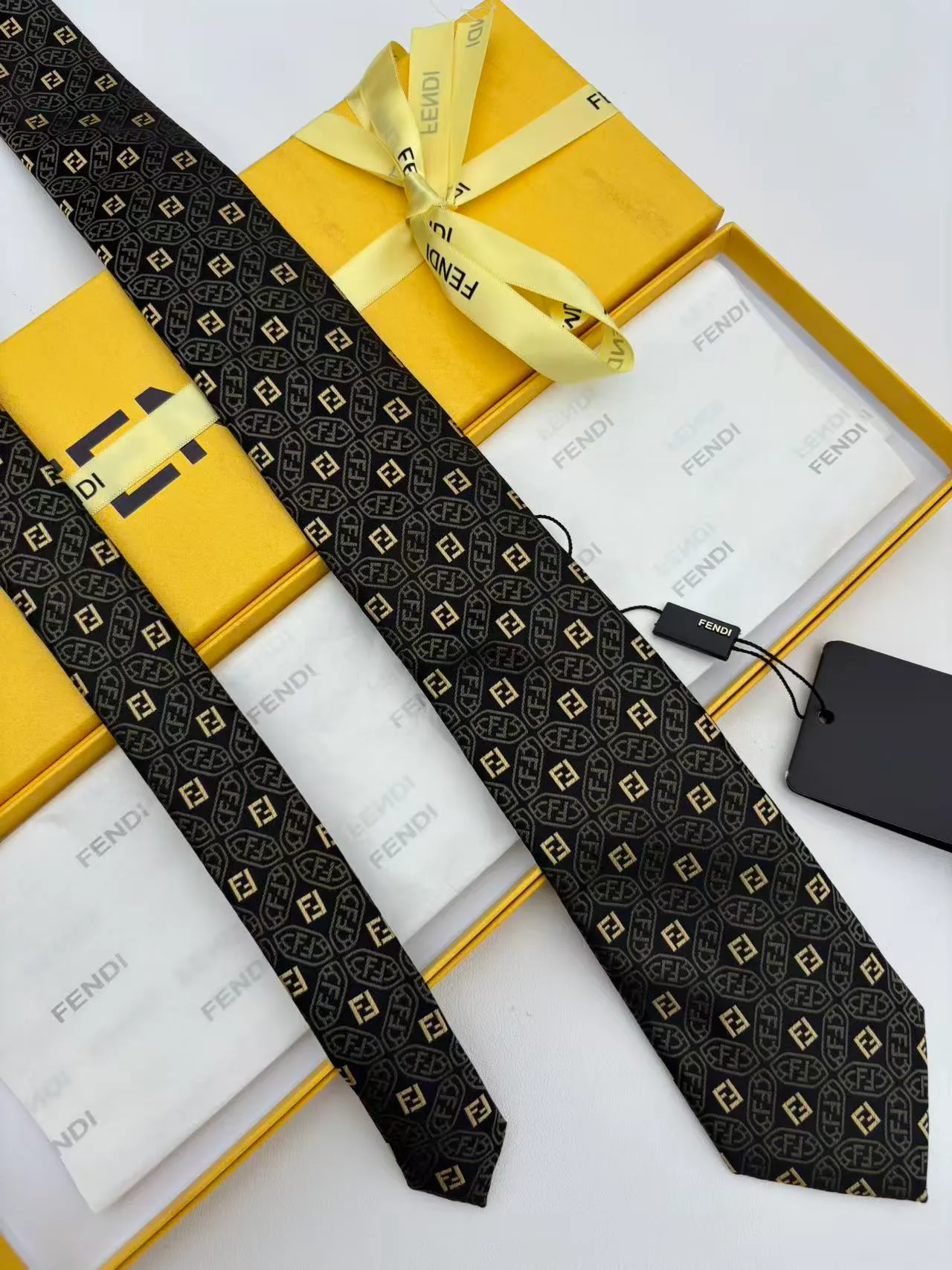 Платки Fendi 14648037