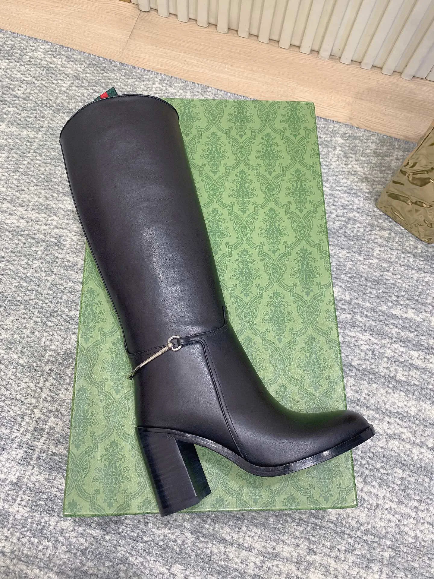 Сапоги Женские Gucci 19561556
