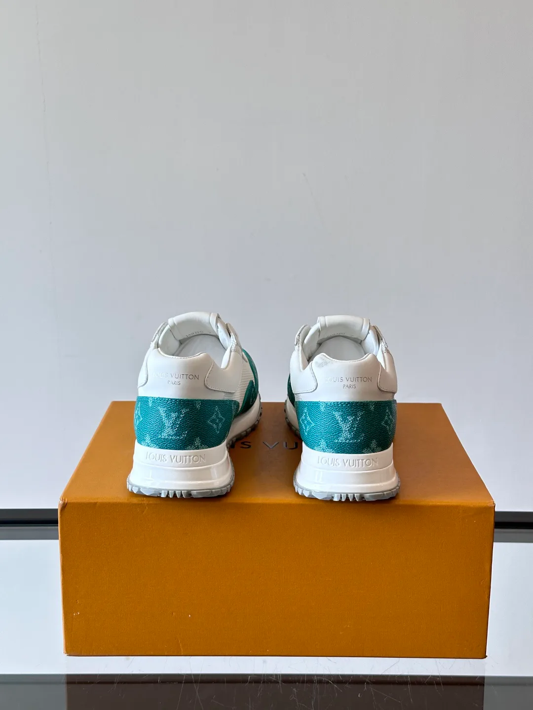 Кроссовки Мужские Louis Vuitton 1142161
