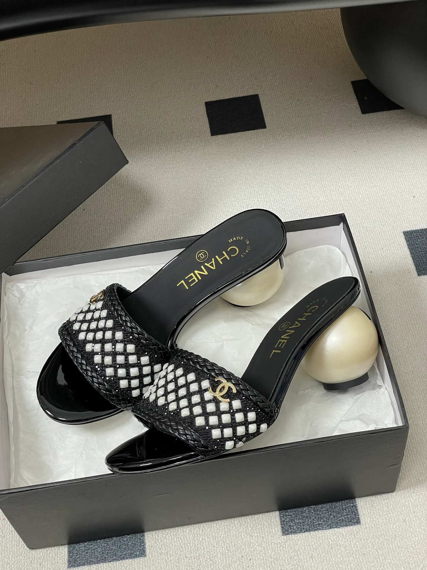 Босоножки Женские Chanel 10993926