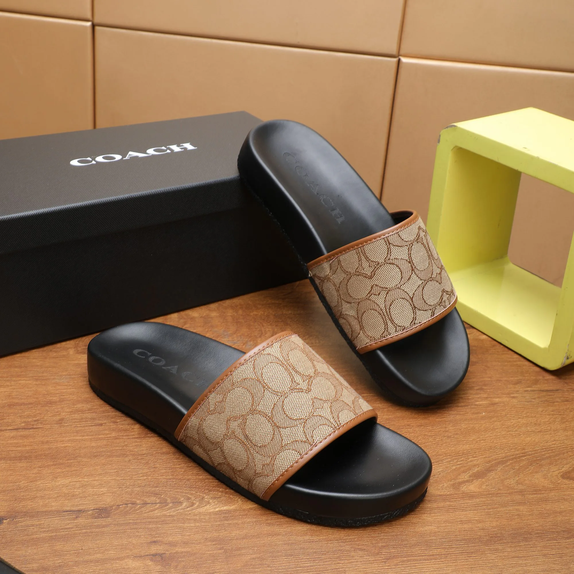 Шлепанцы Женские Coach 559065