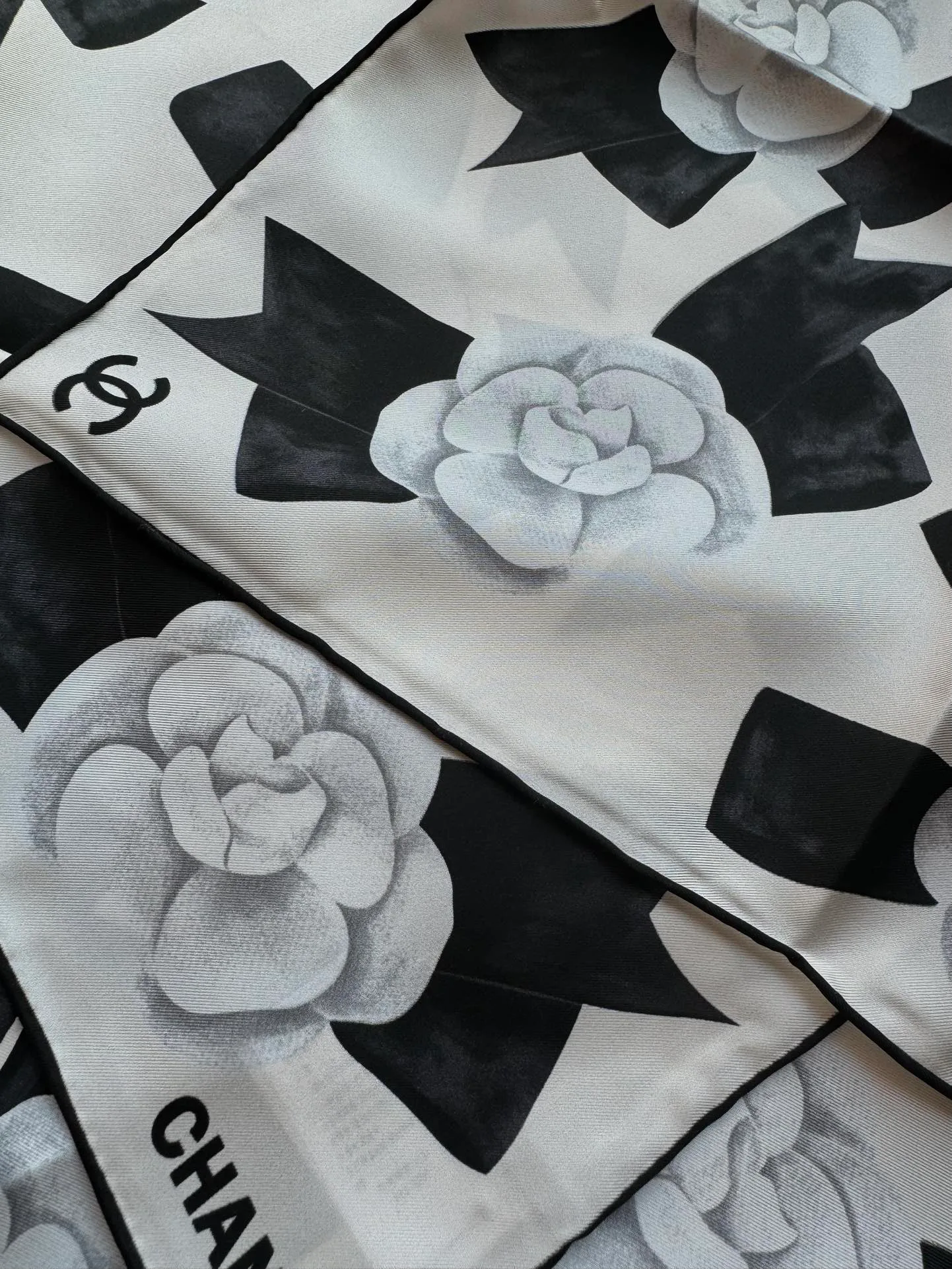 Платки Chanel 12737847