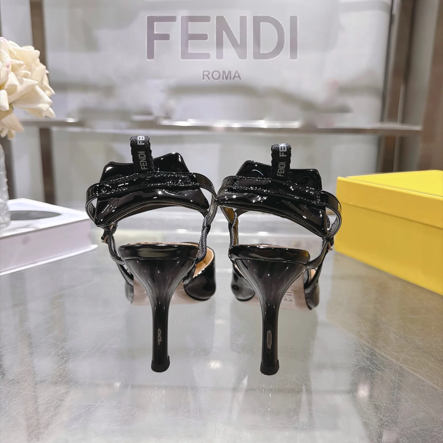 Туфли Женские Fendi 18247856