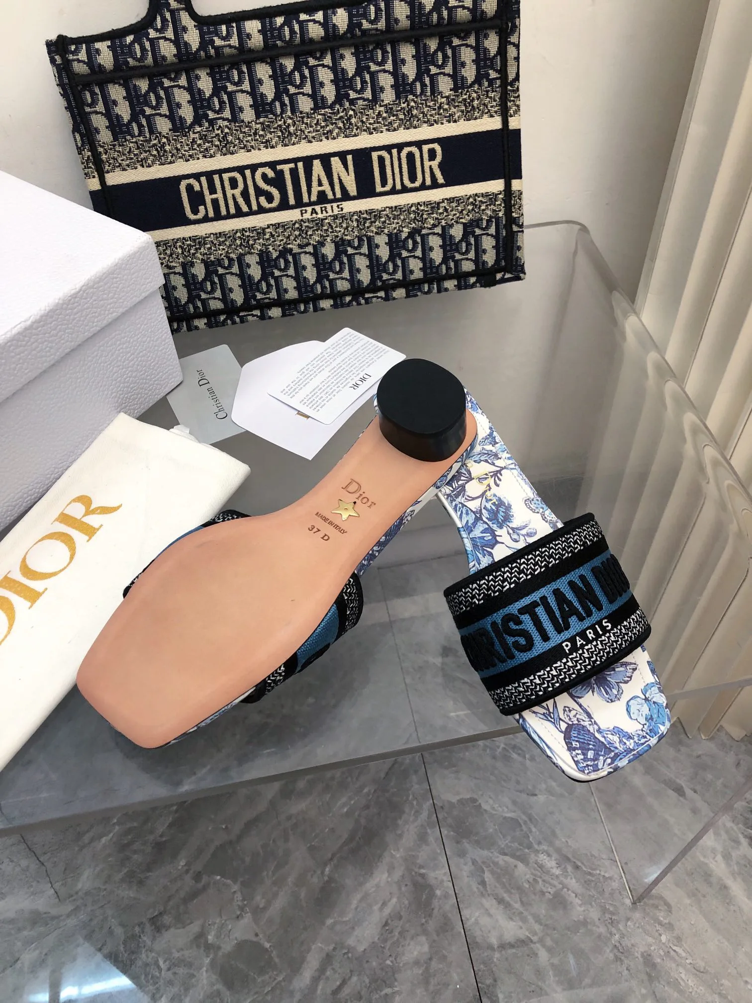 Босоножки Женские Christian Dior 18633996