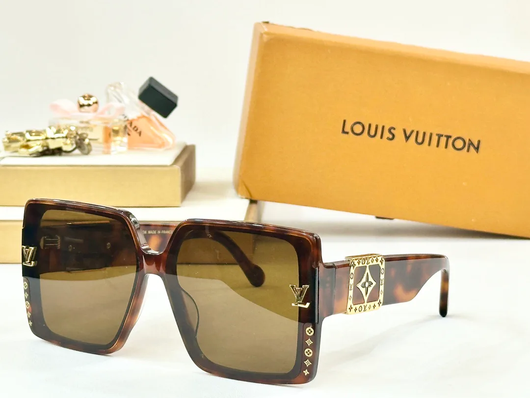 Очки Louis Vuitton 13389330