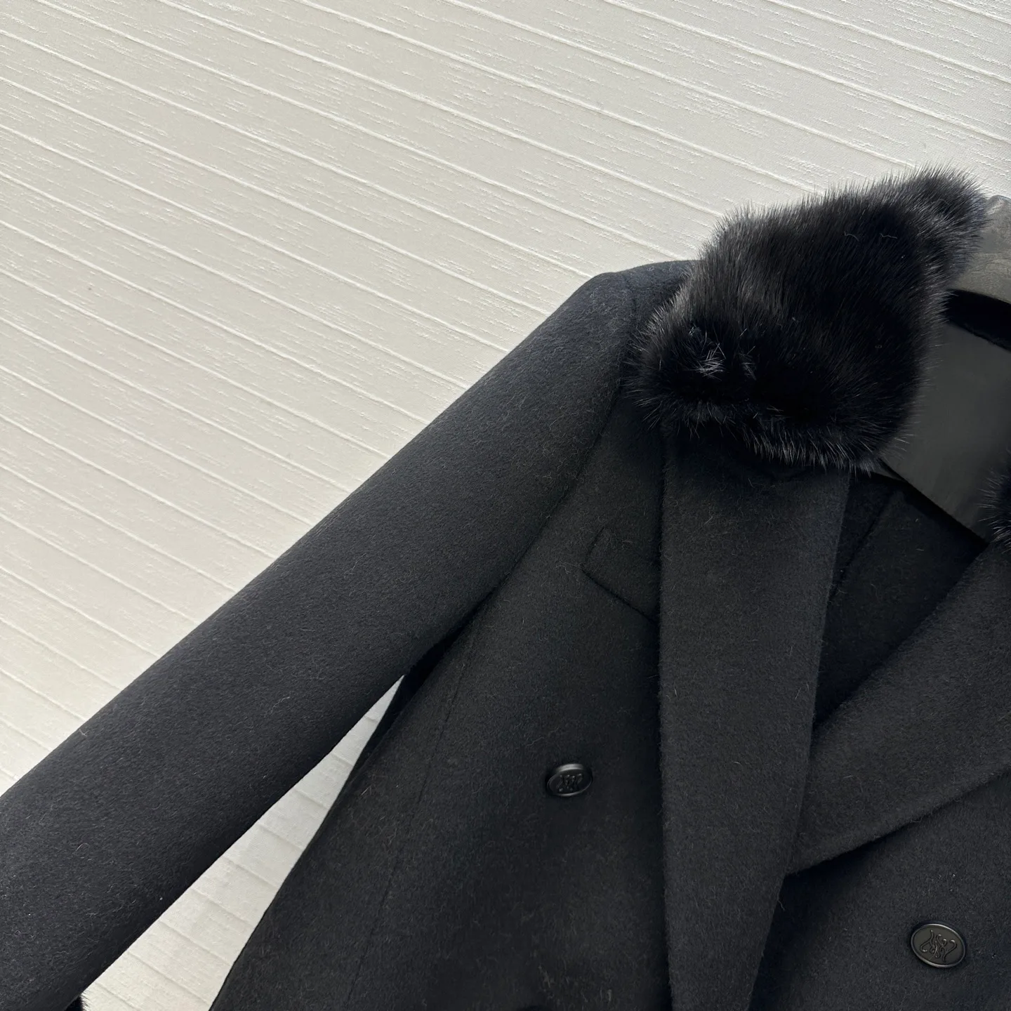 Пальто Женские Fendi 680958