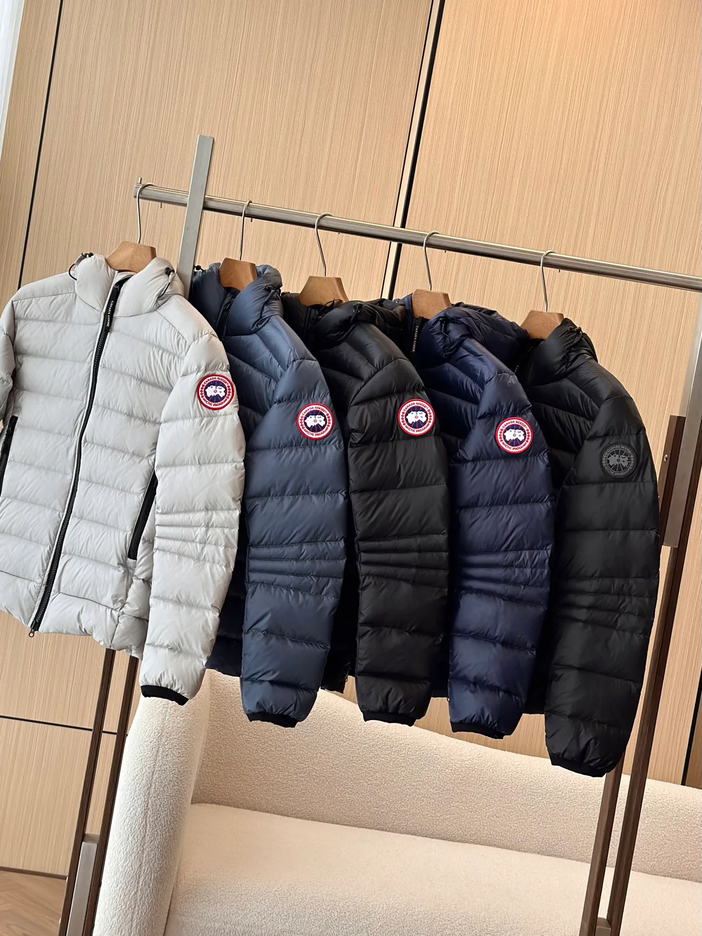 Куртки И Пуховики Женские Canada Goose 787861