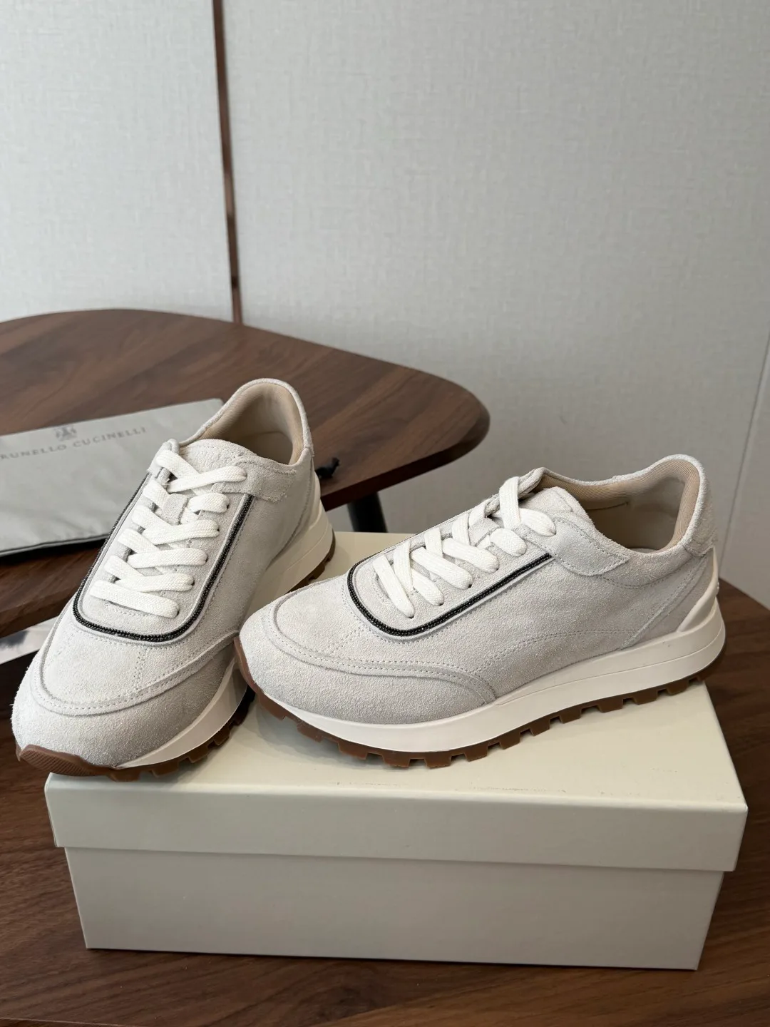 Кроссовки Женские Brunello Cucinelli 17461336