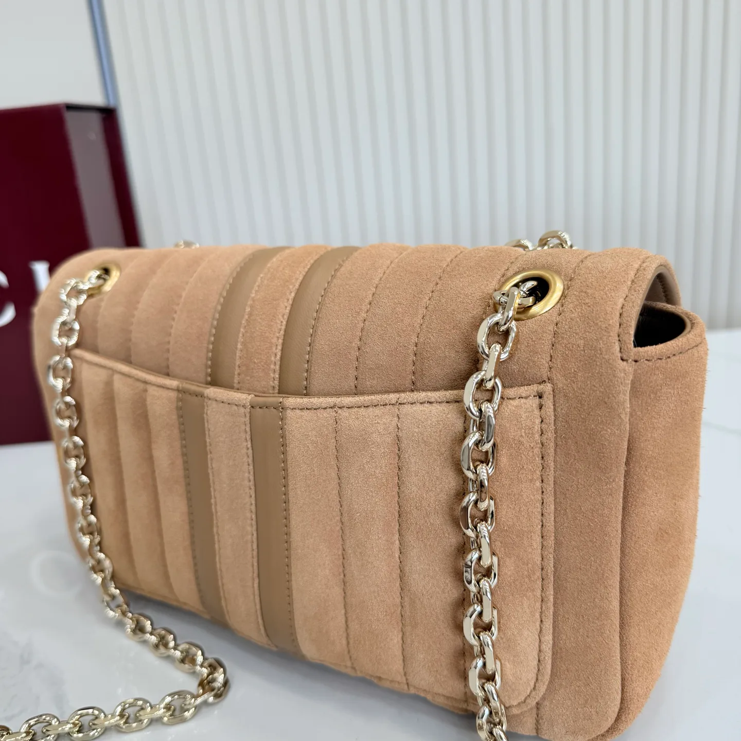 Классические Сумки Женские Gucci 18210742