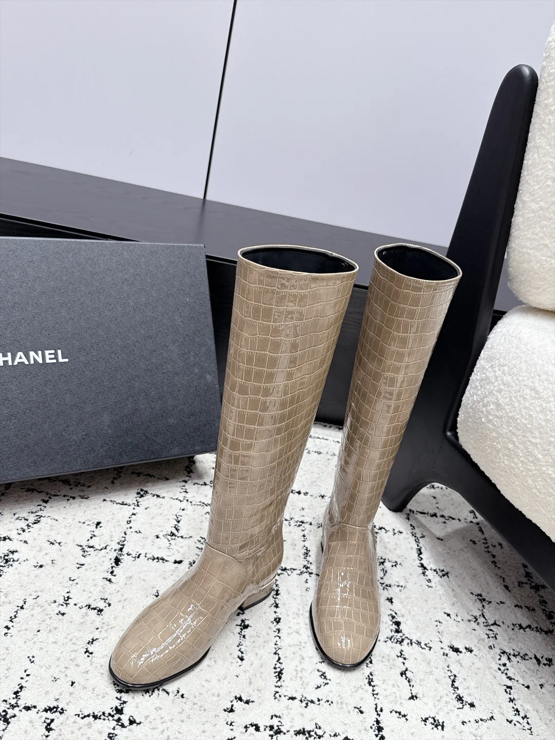 Сапоги Женские Chanel 19090693