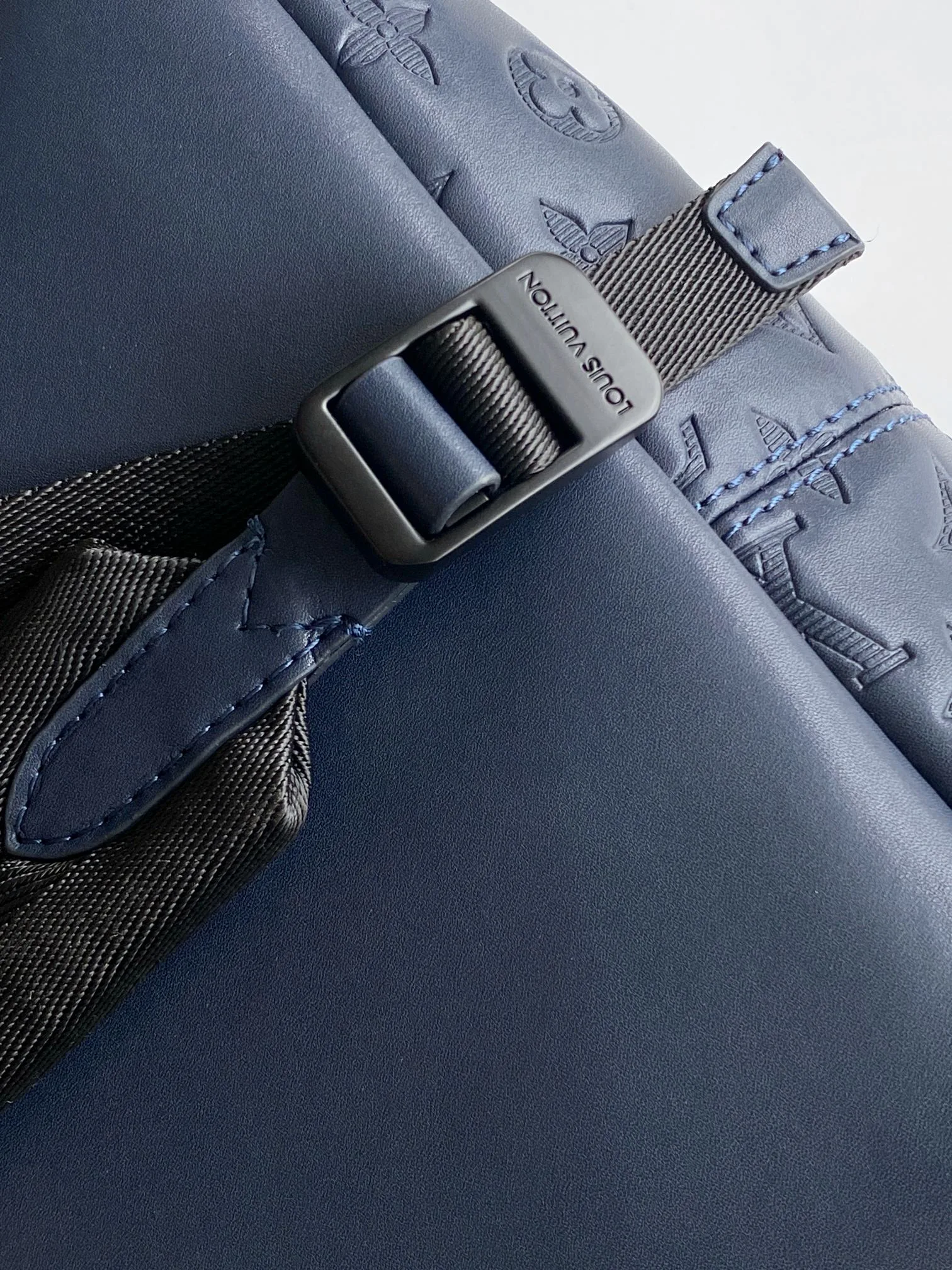 Рюкзаки Женские Louis Vuitton 13435233