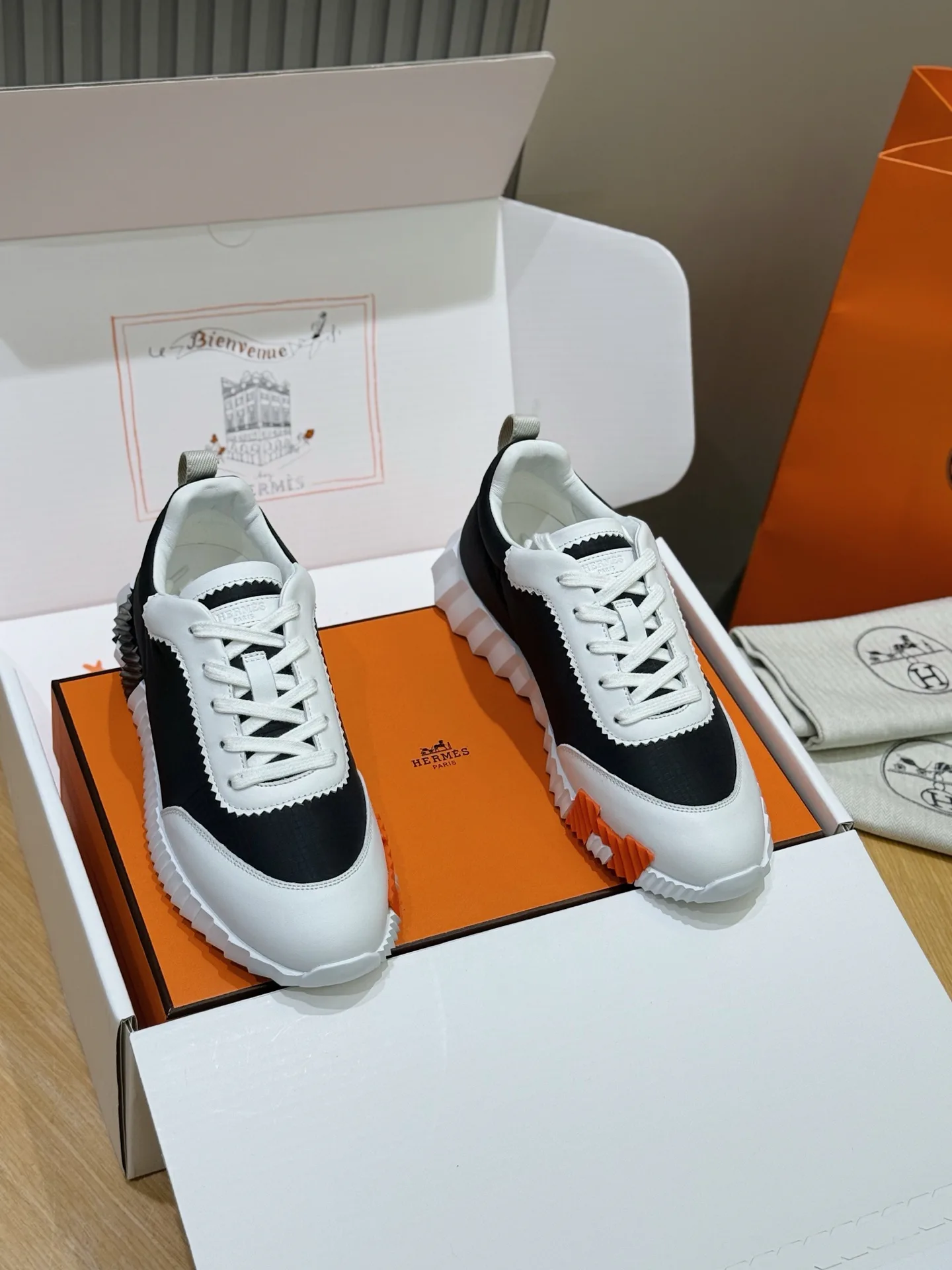 Кроссовки Мужские Hermes 13164669