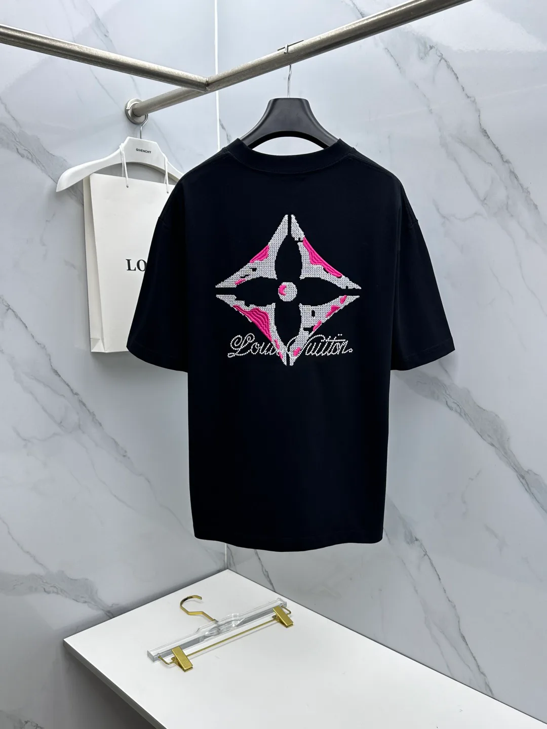 Футболки Женские Louis Vuitton 13118781