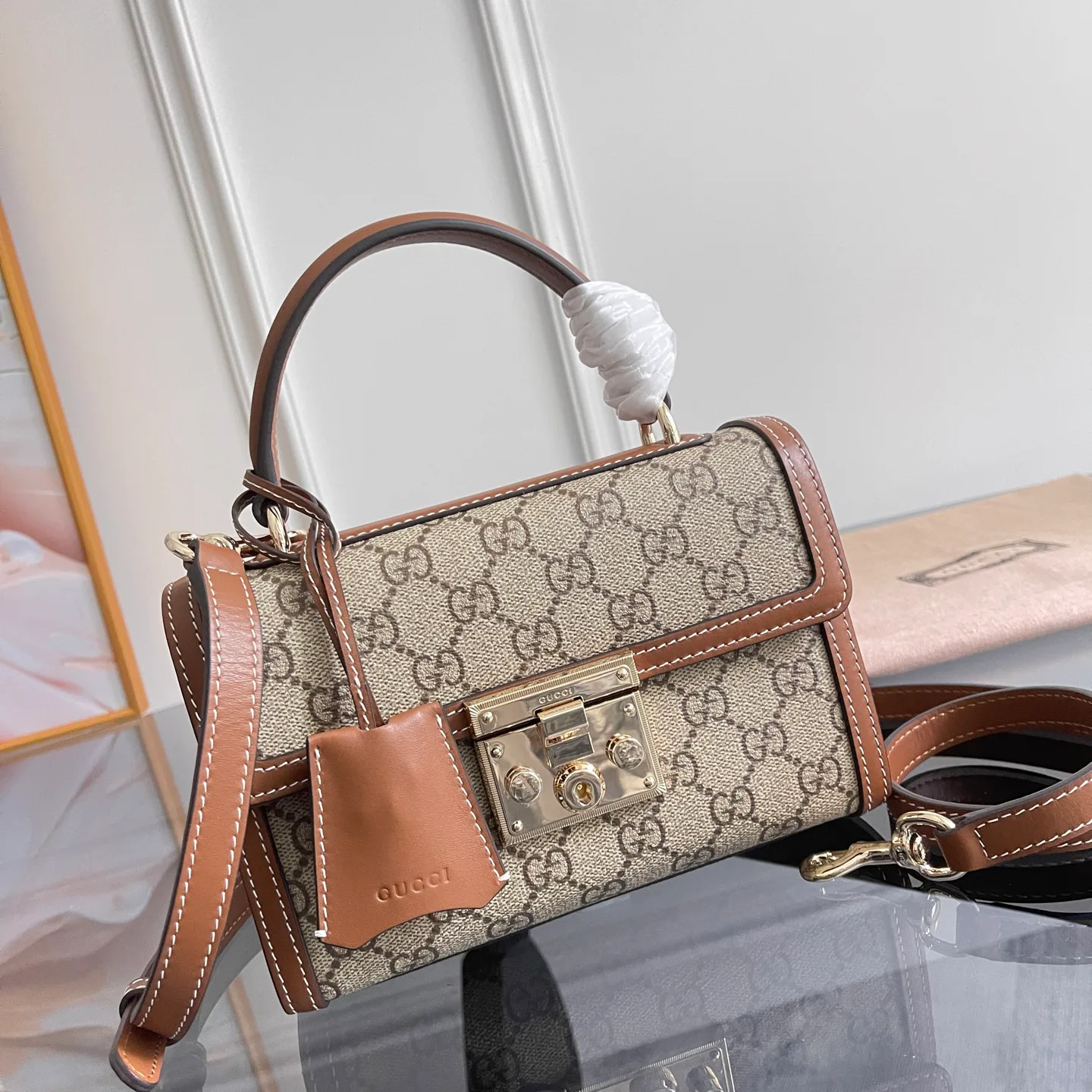 Классические Сумки Женские Gucci 13558877