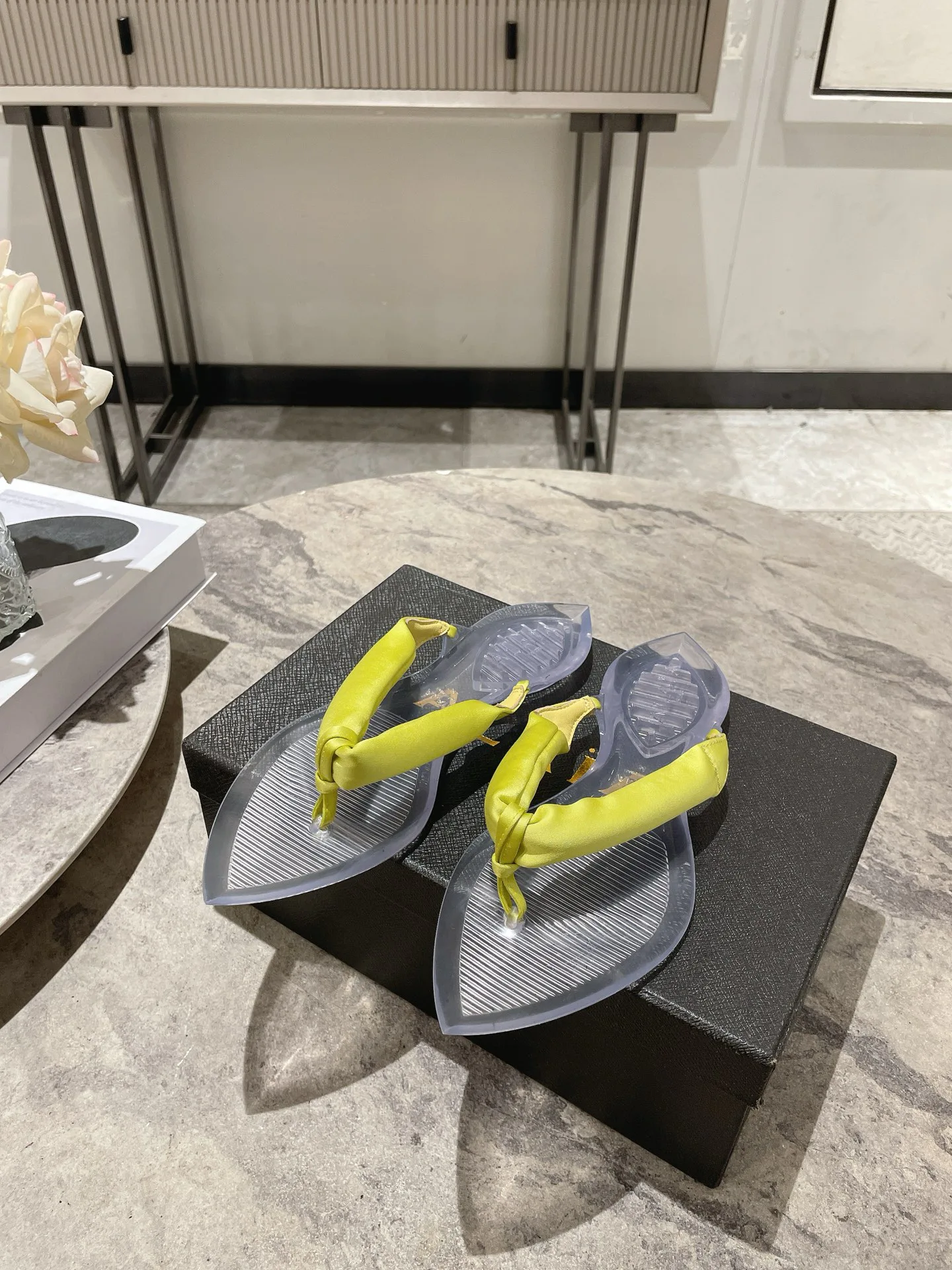 Шлепанцы Женские Alaia 12859253