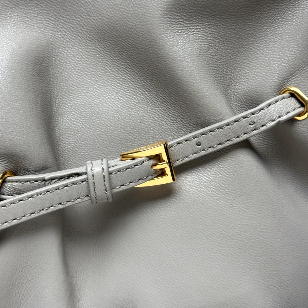 Классические Сумки Женские Bottega Veneta 11565730