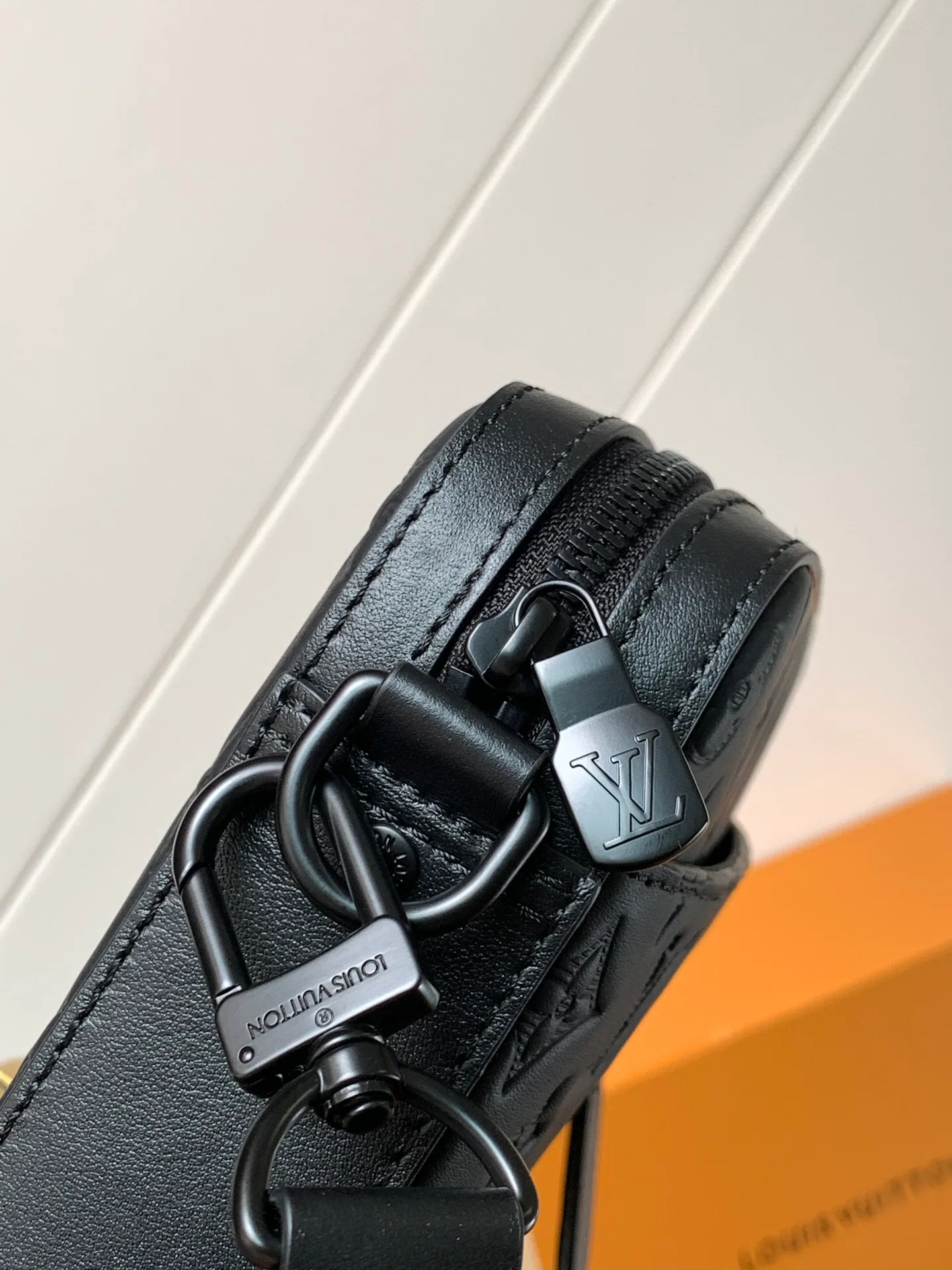 Сумки На Ремне Женские Louis Vuitton 903175