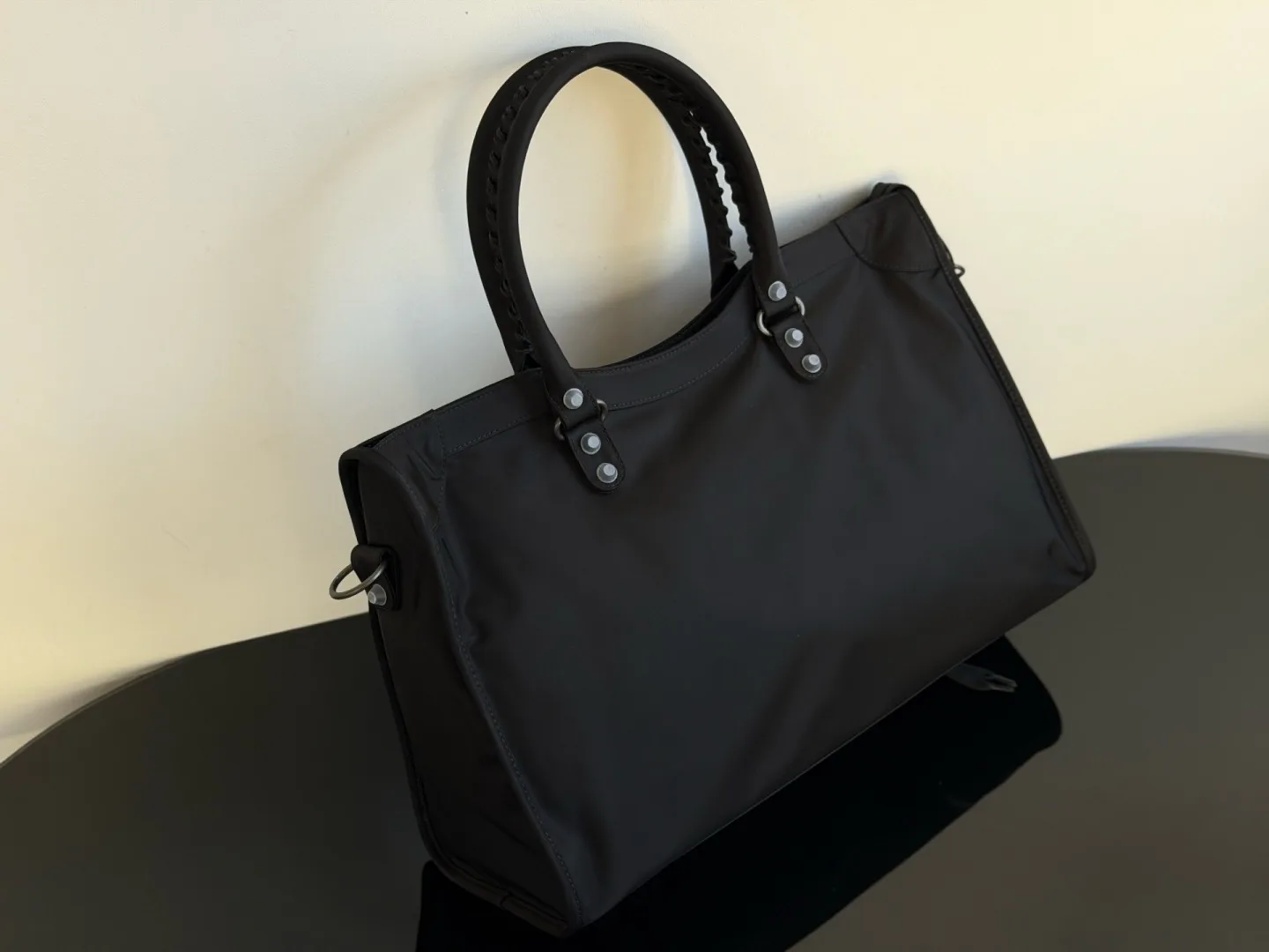 Сумки На Ремне Женские Balenciaga 6682515