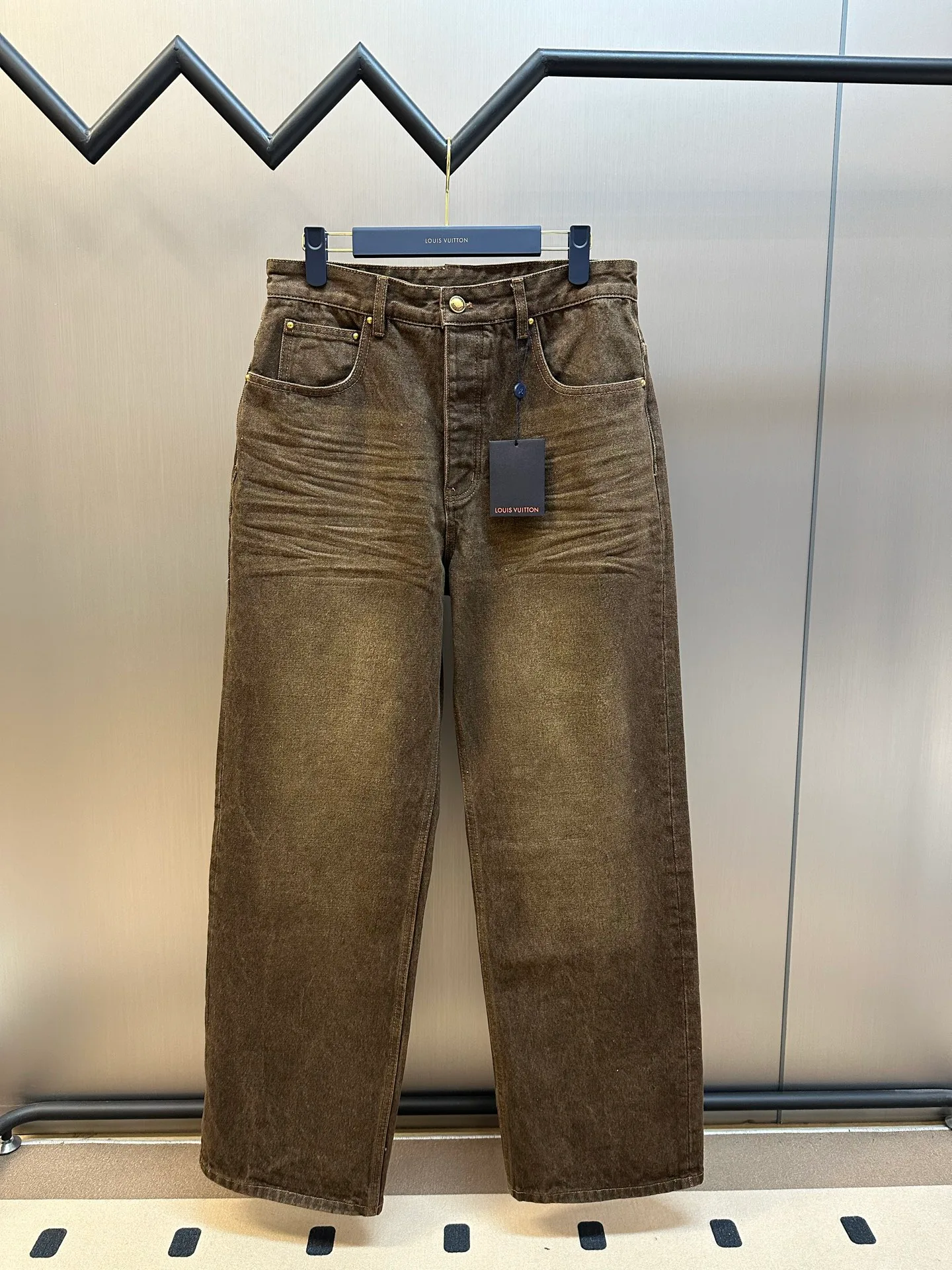 Джинсы Мужские Vetements 13225770