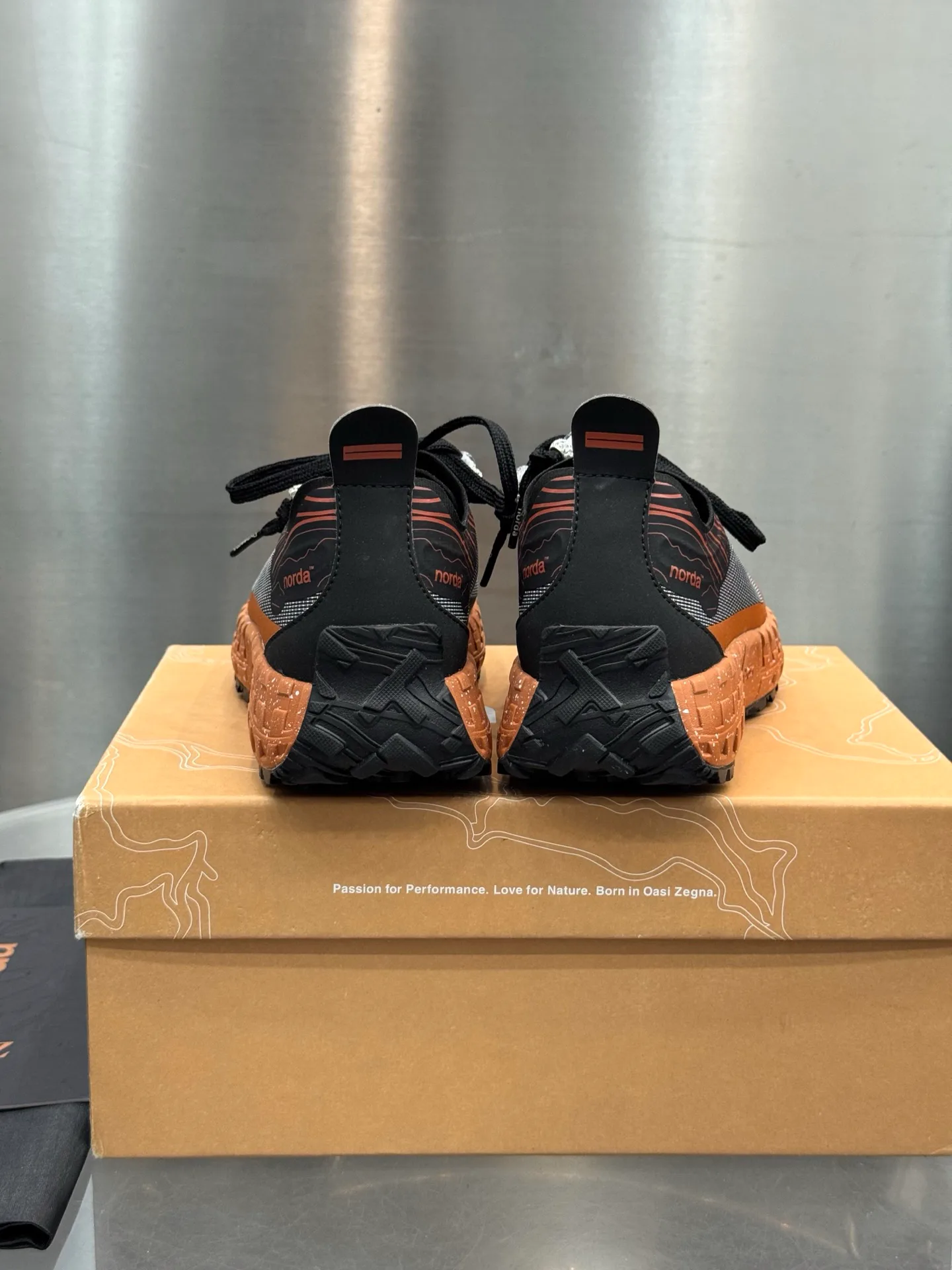 Кроссовки Женские Zegna 18505109