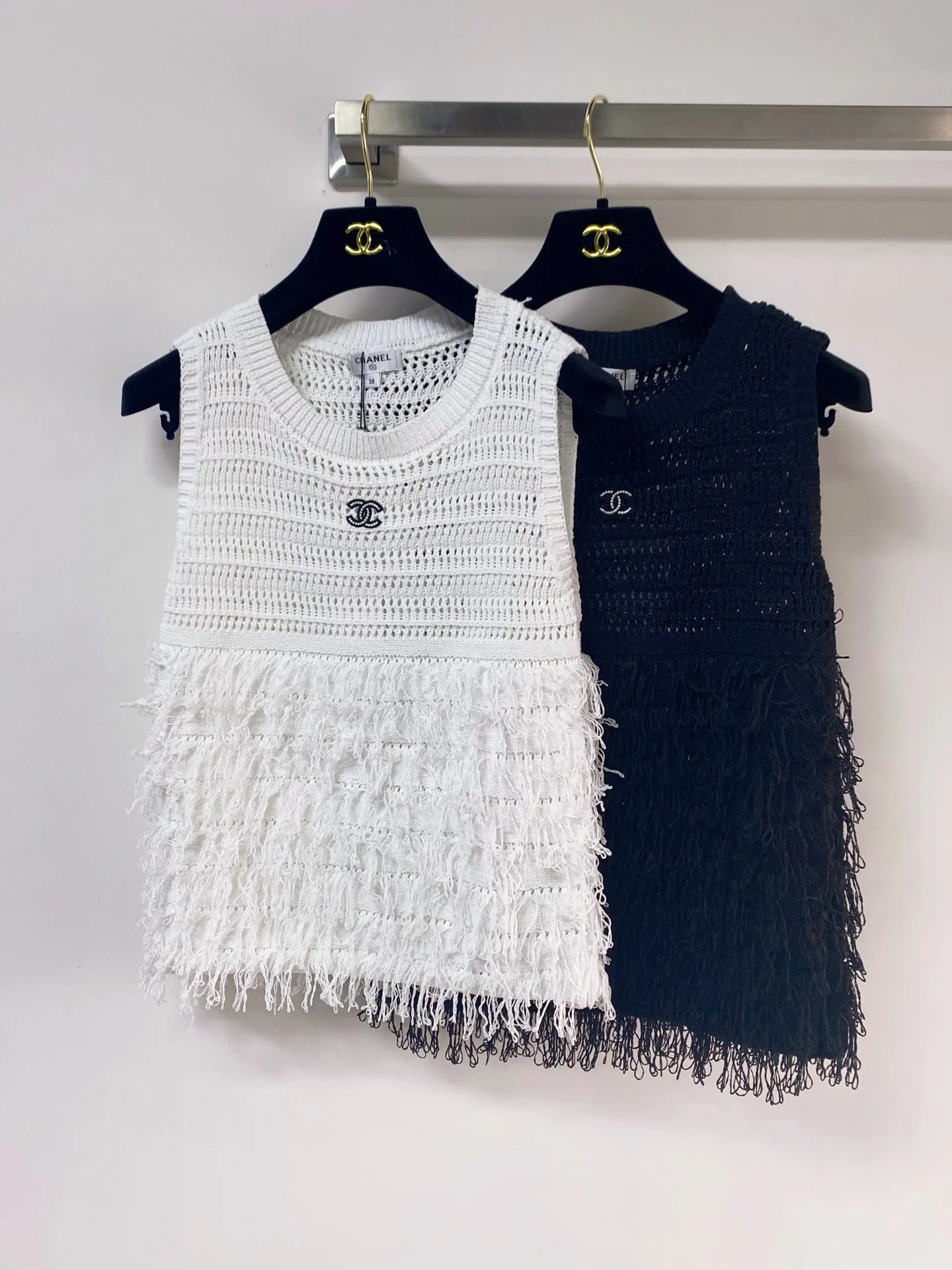 Жилеты Женские Chanel 13557607