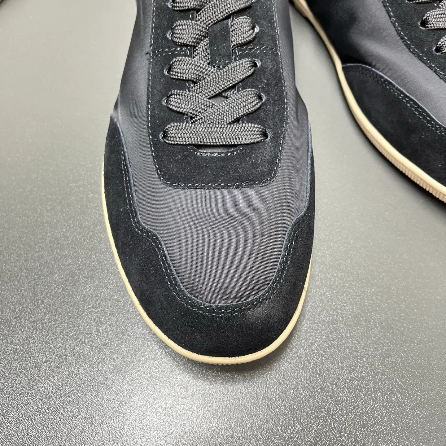 Кроссовки Мужские Armani 17636580