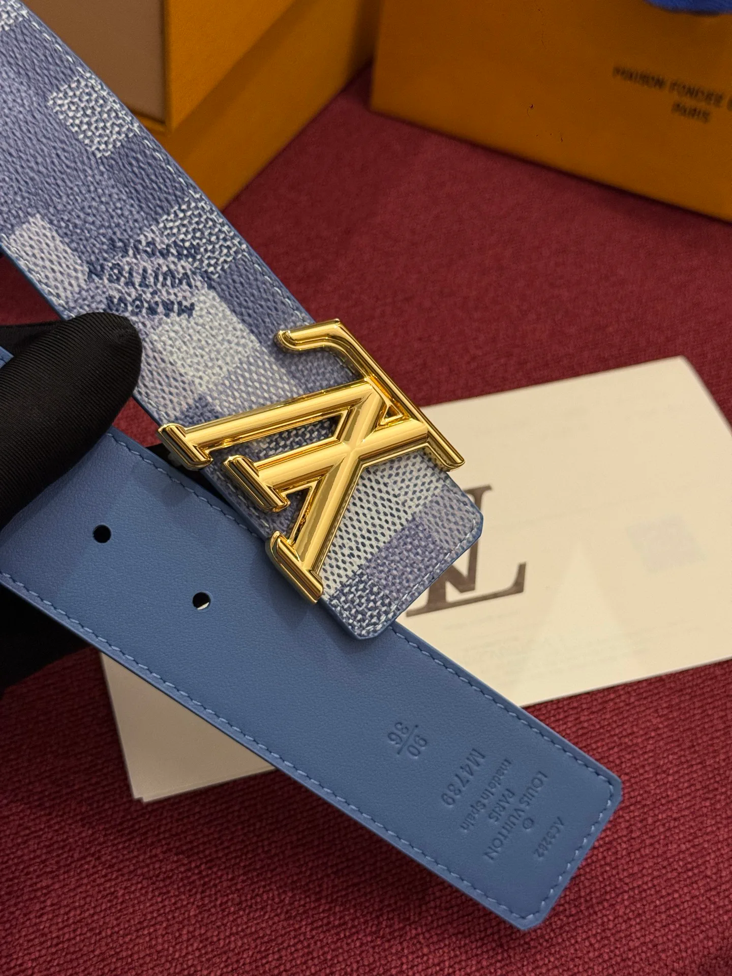 Ремни Louis Vuitton 17623386