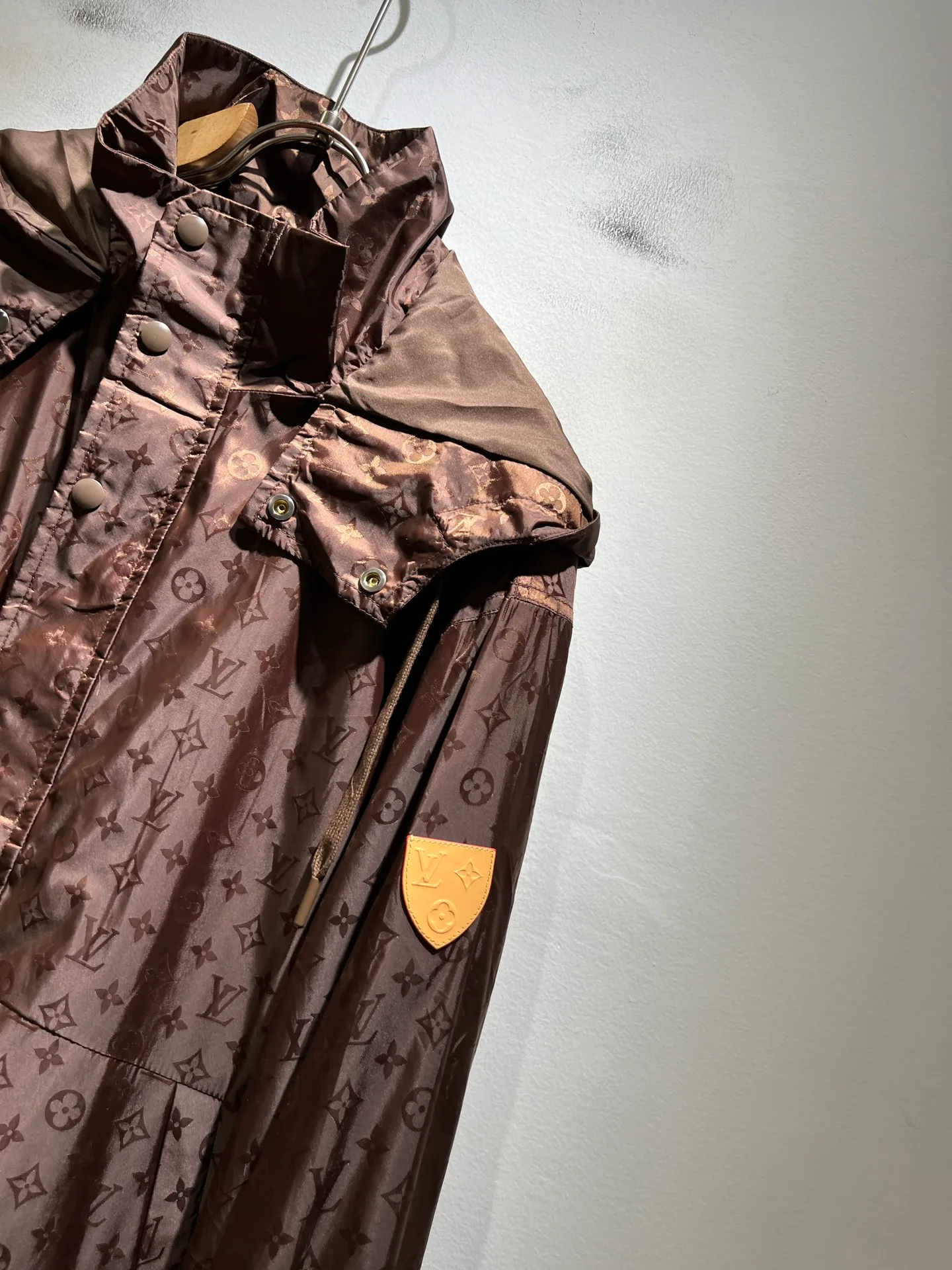 Куртки И Пуховики Мужские Louis Vuitton 10242237