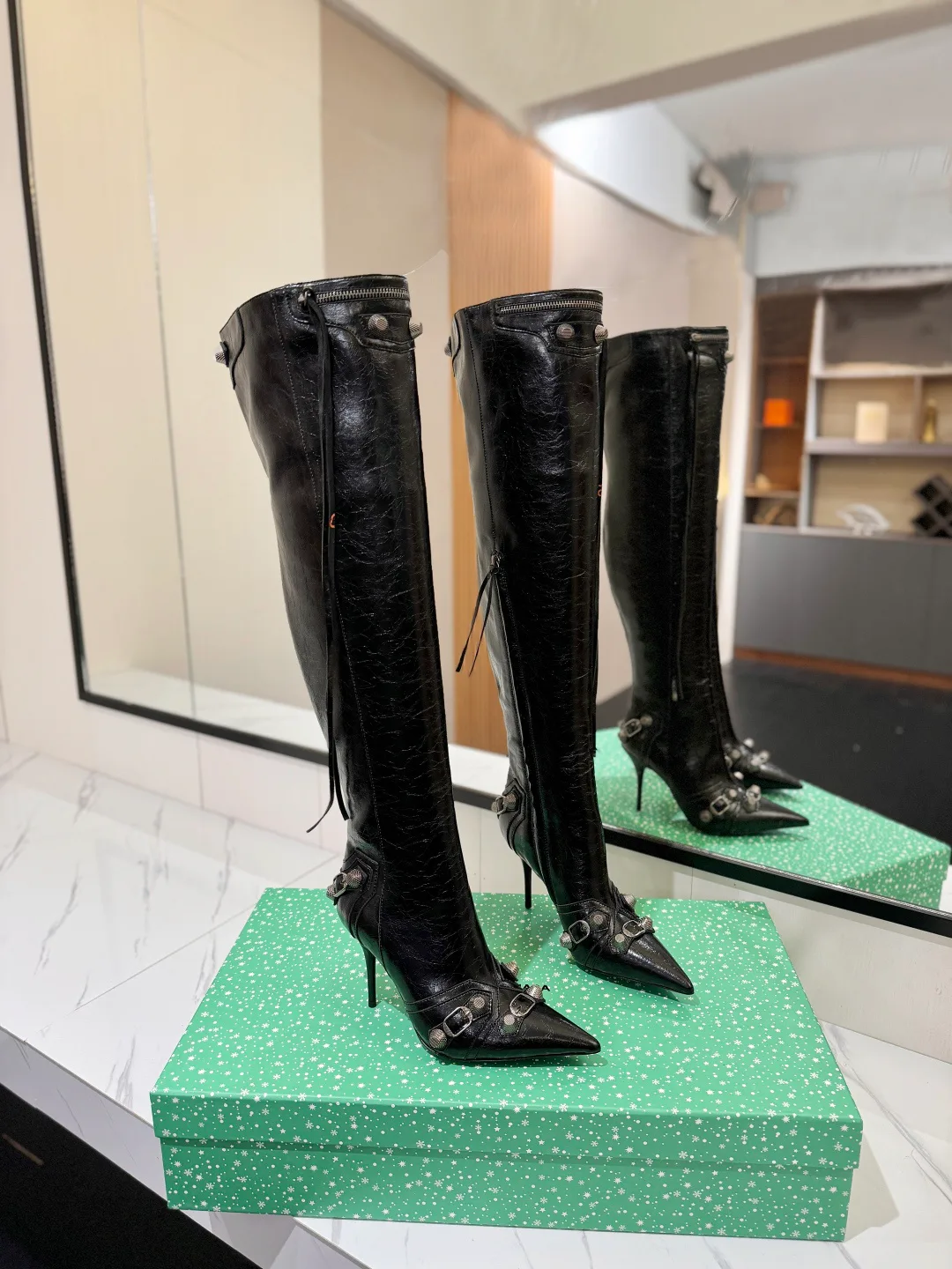 Сапоги Женские Balenciaga 18134853