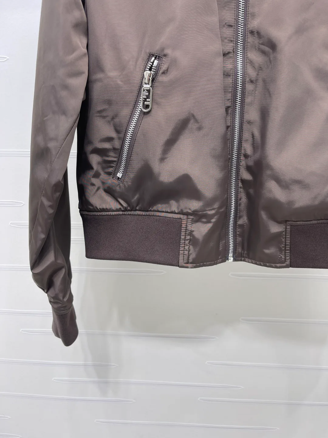 Куртки И Пуховики Женские Fendi 18333033