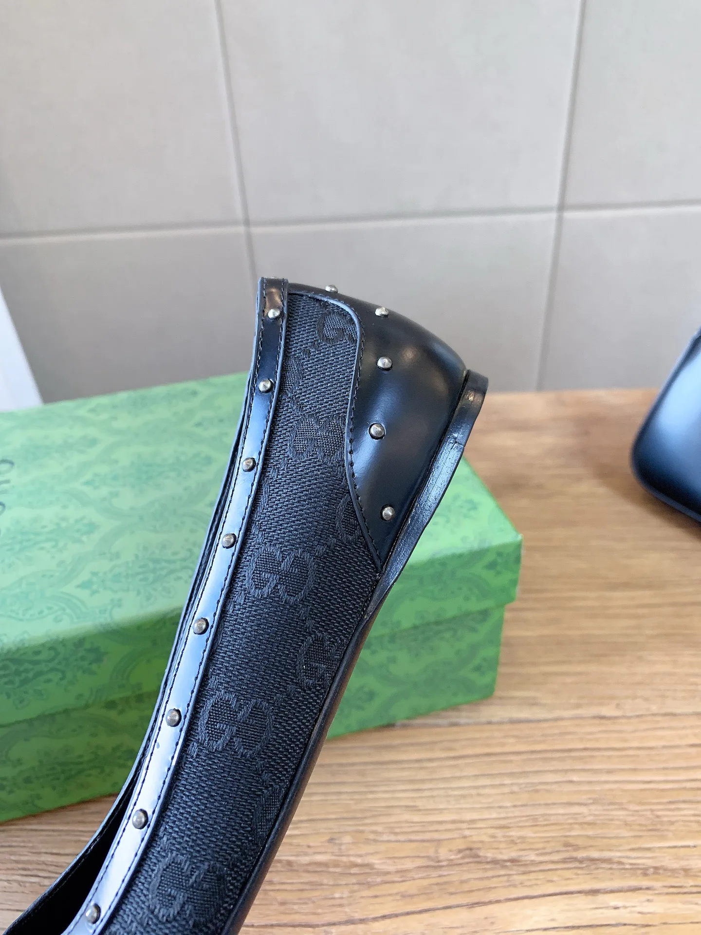 Туфли Женские Gucci 17432050