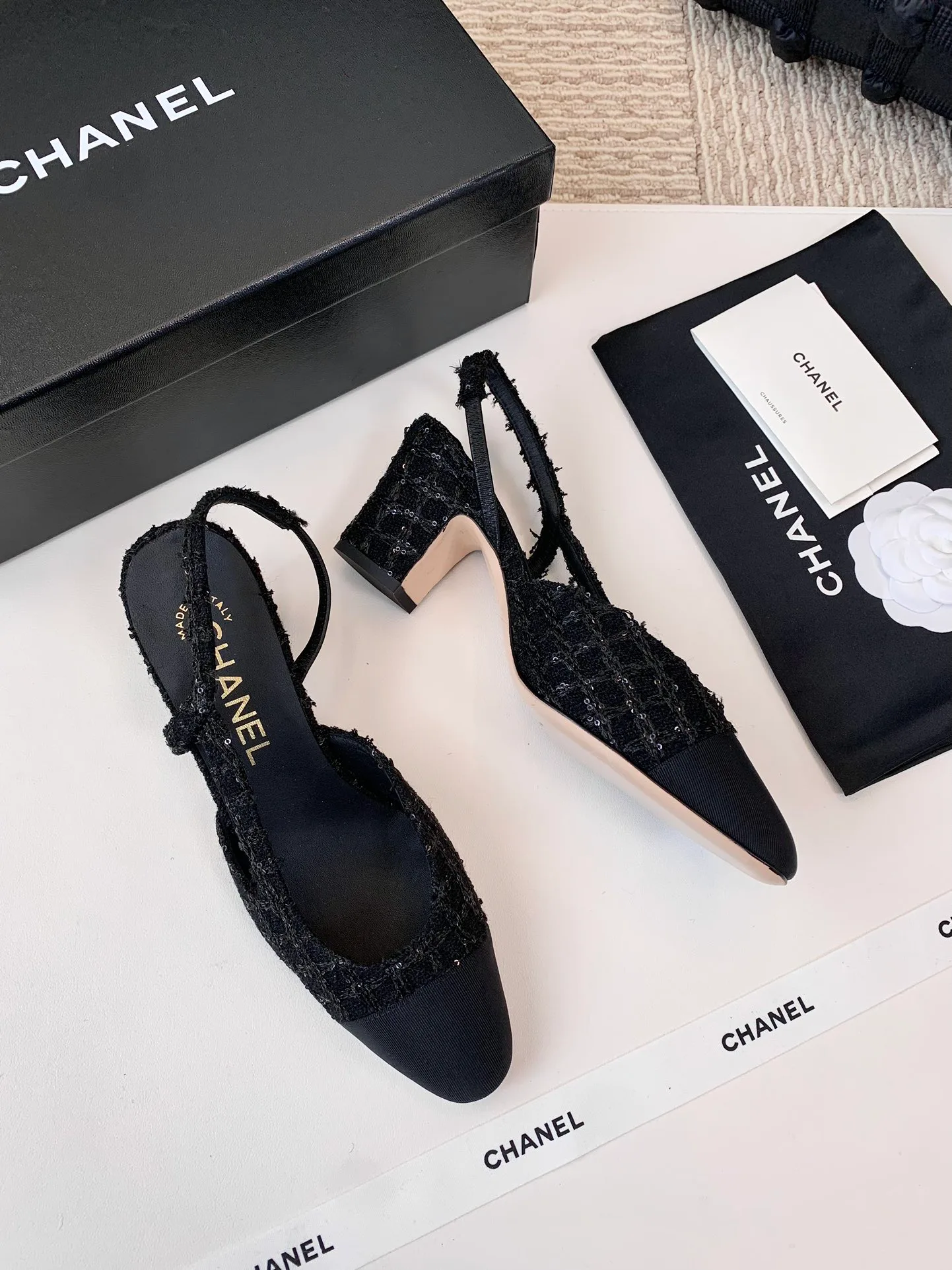 Босоножки Женские Chanel 12973517