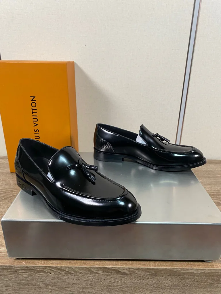 Лоферы И Туфли Мужские Louis Vuitton 18193964