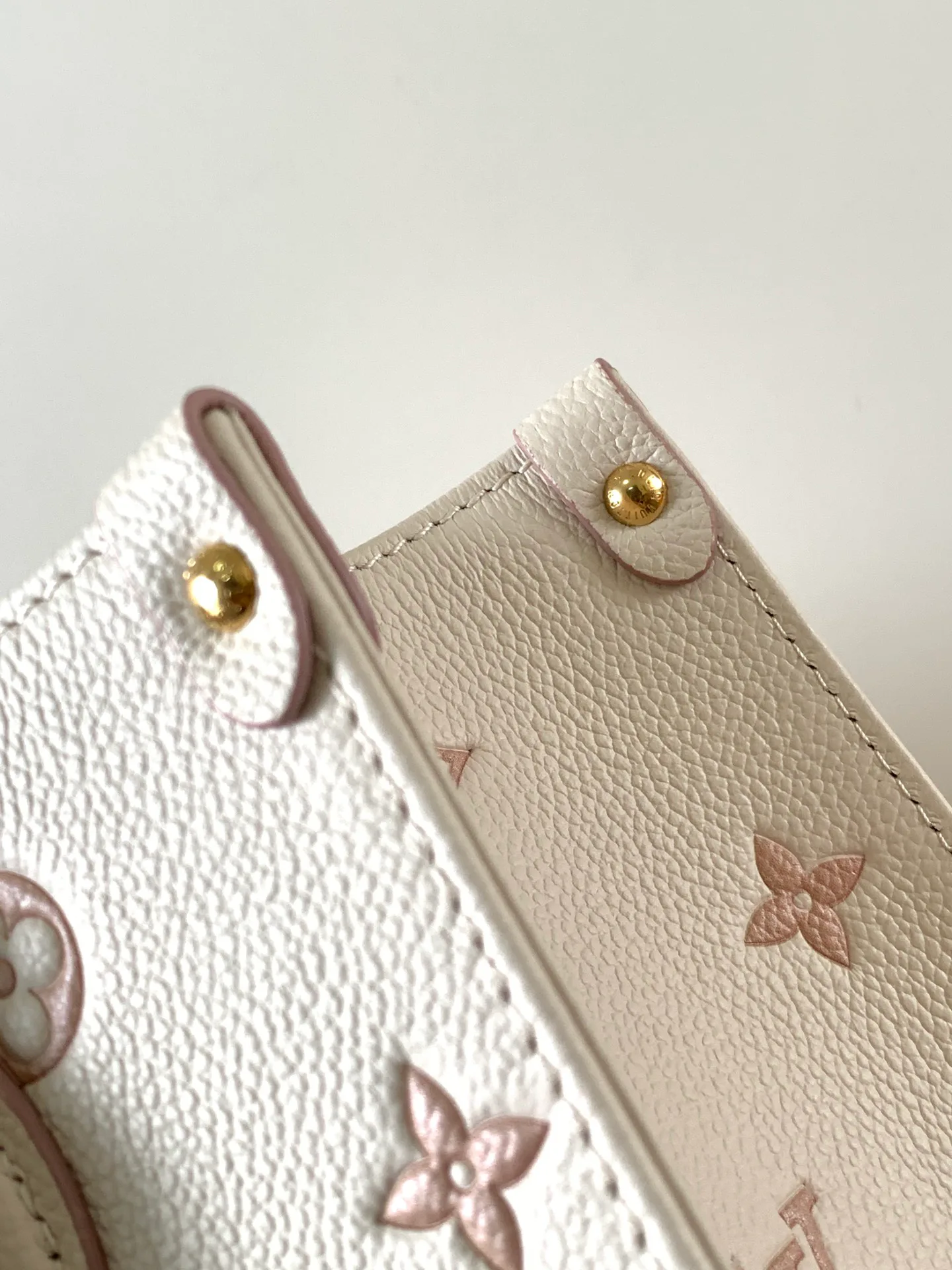 Классические Сумки Женские Louis Vuitton 11619852