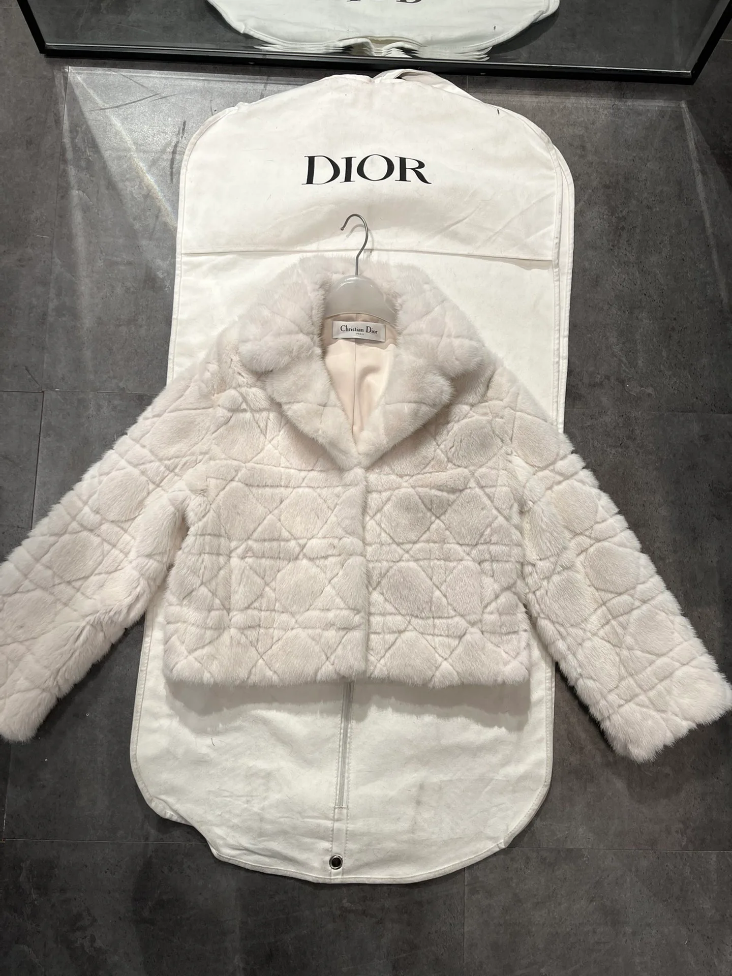 Шубы Женские Gucci 513434