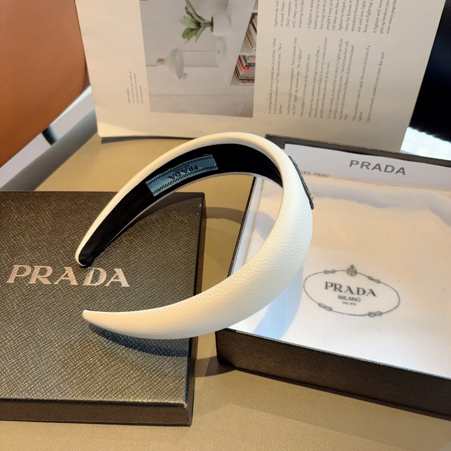 Головные Уборы Prada 11469122