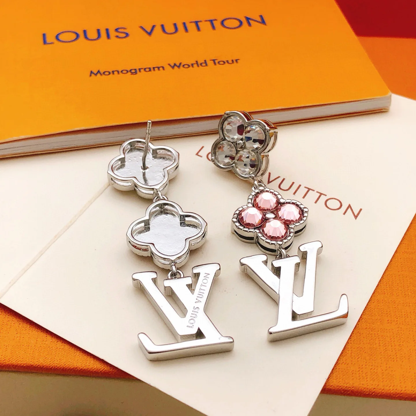 Бижутерия Louis Vuitton 474866