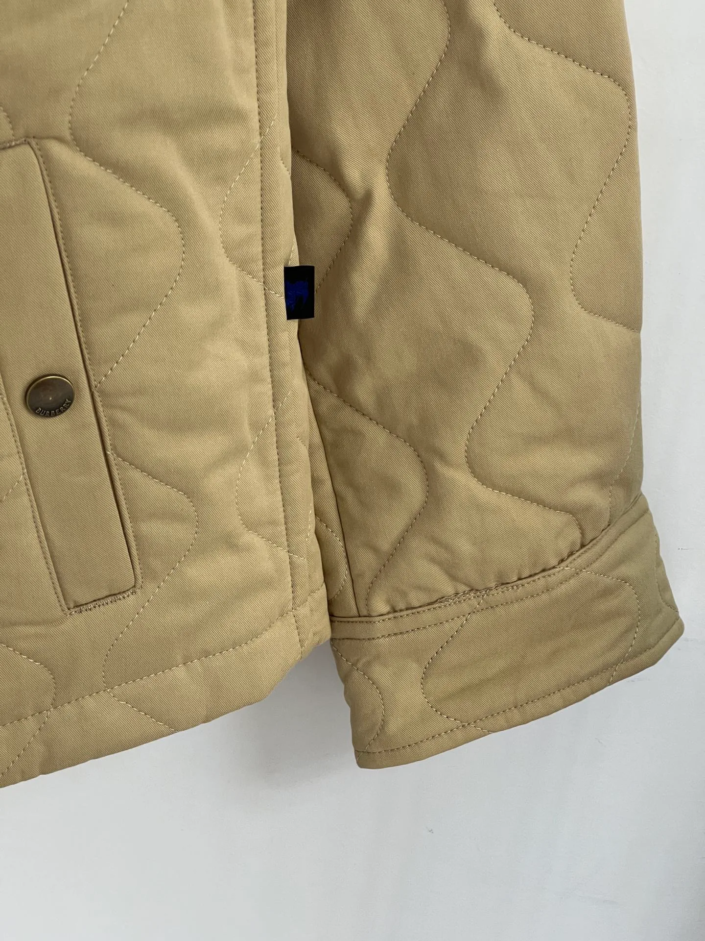 Куртки И Пуховики Женские Burberry 18415745