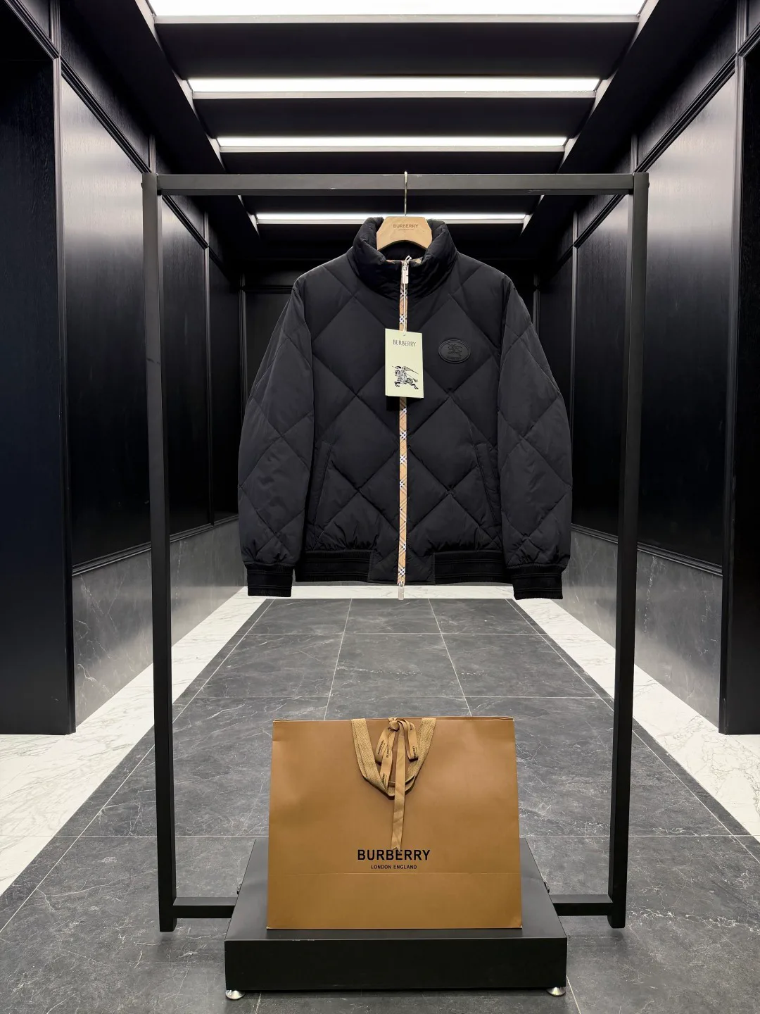 Куртки Женские Burberry 509947